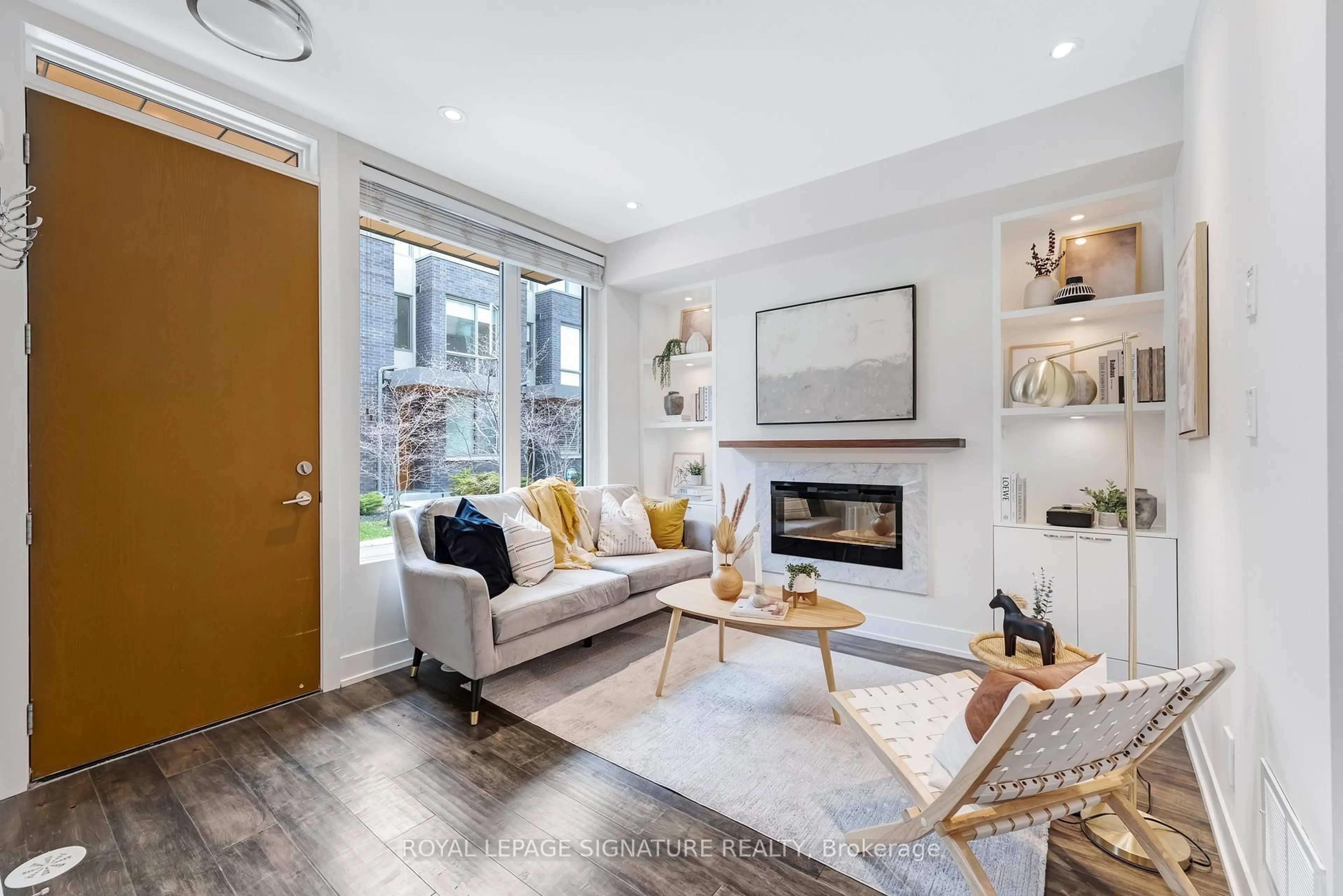 Living room with furniture, unknown for 46 Curzon St #315, Toronto Ontario M4M 0C2