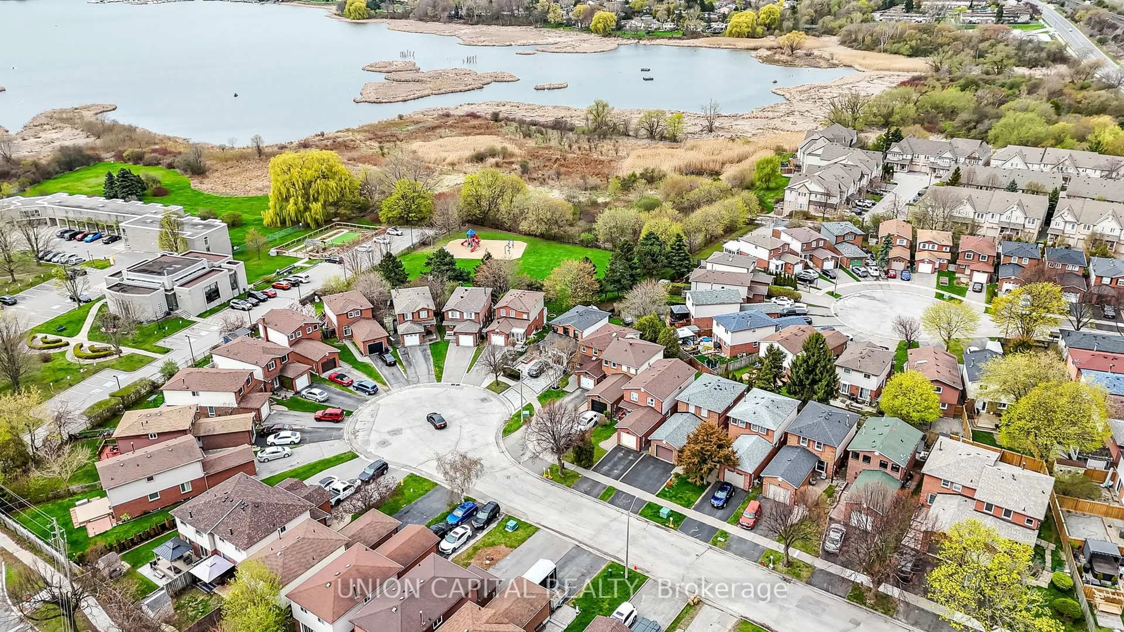A pic from outside/outdoor area/front of a property/back of a property/a pic from drone, water/lake/river/ocean view for 1167 Tanzer Crt, Pickering Ontario L1W 3S7
