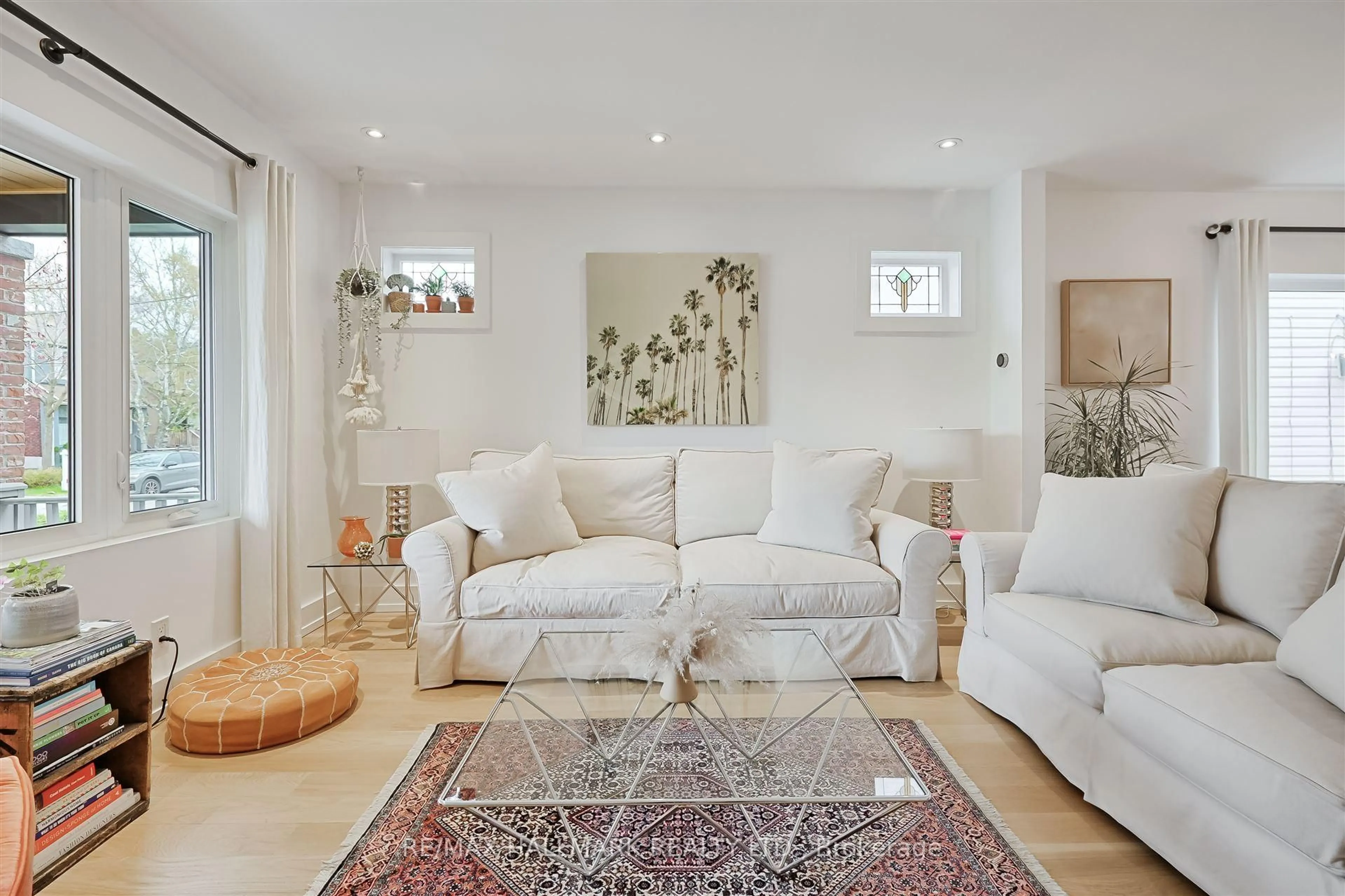 Living room with furniture, unknown for 110 Wiley Ave, Toronto Ontario M4J 3W6