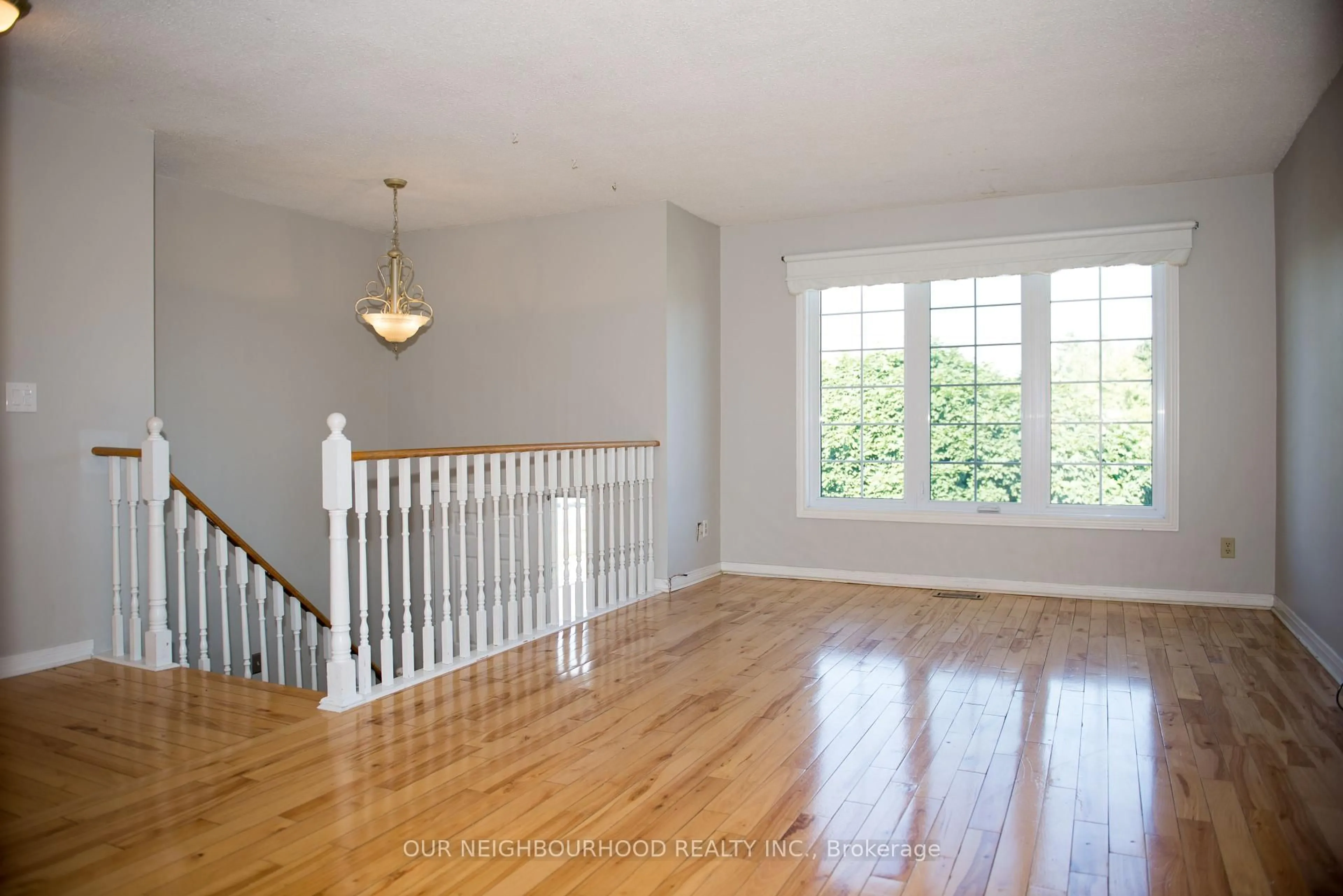 Unknown for 38 Centerfield Dr, Clarington Ontario L1E 1H4