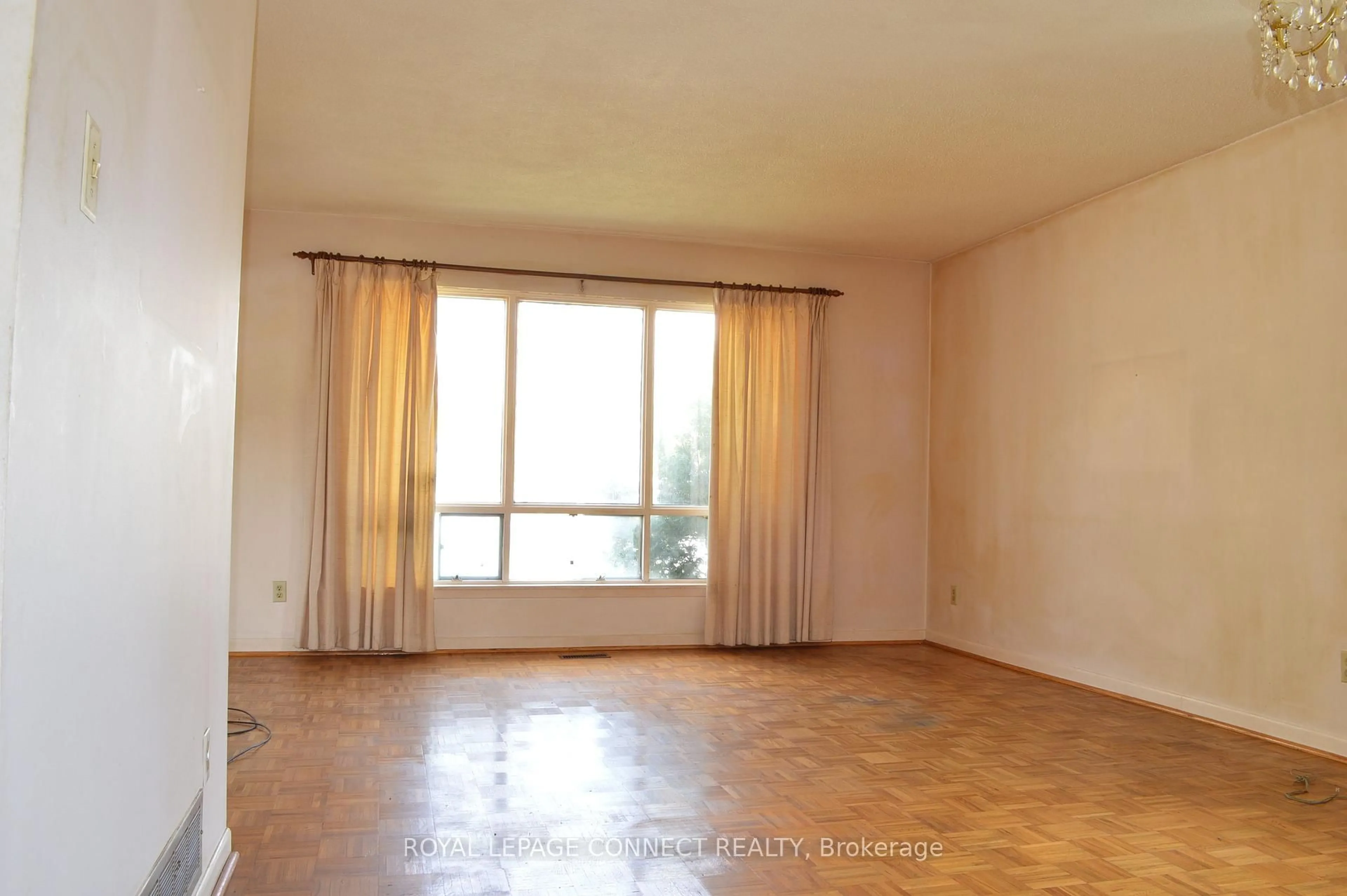 A pic of a room for 24 Blackwater Cres, Toronto Ontario M1B 1L6