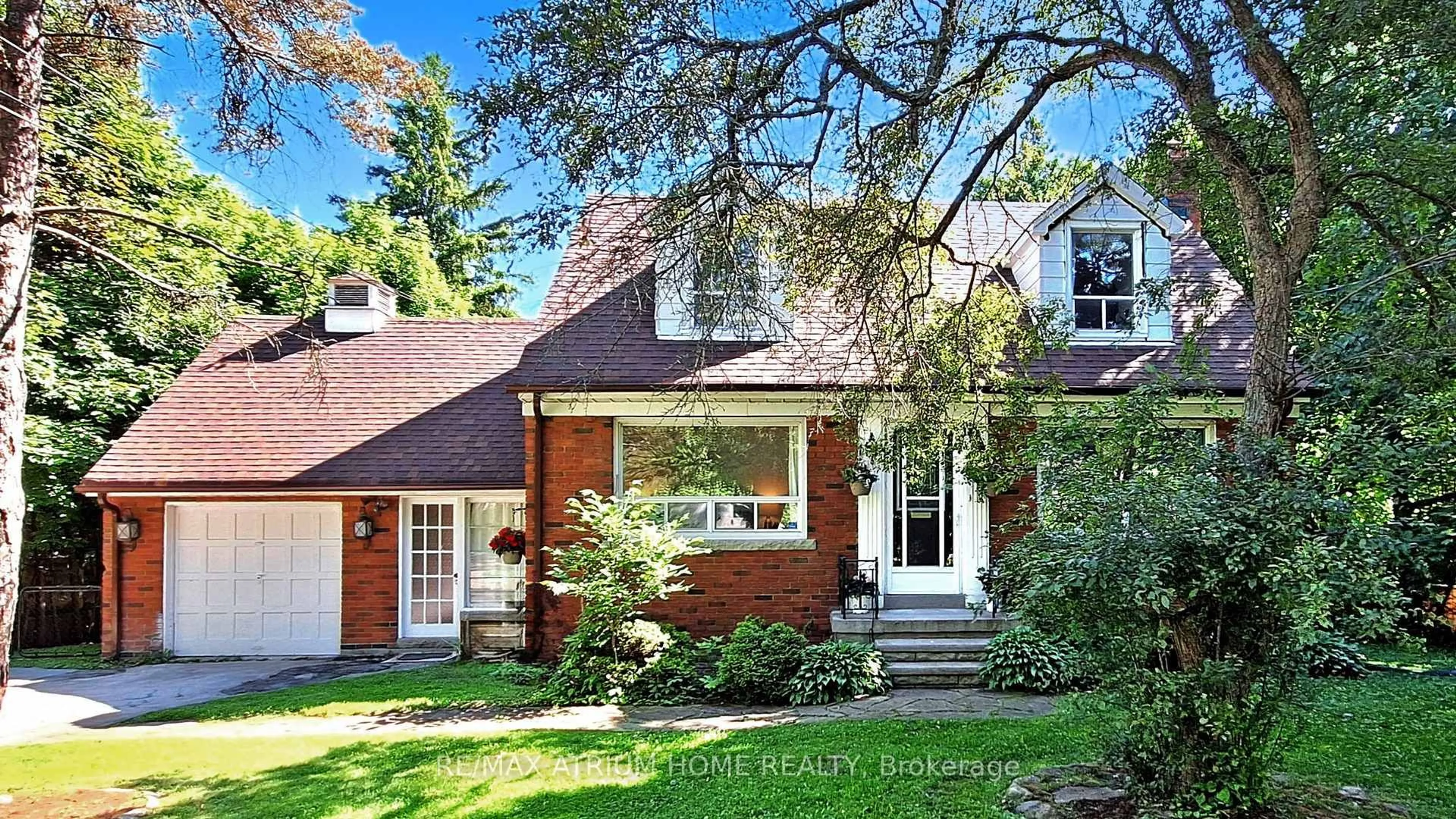 Home with brick exterior material, street for 53 Pine Ridge Dr, Toronto Ontario M1M 2X6