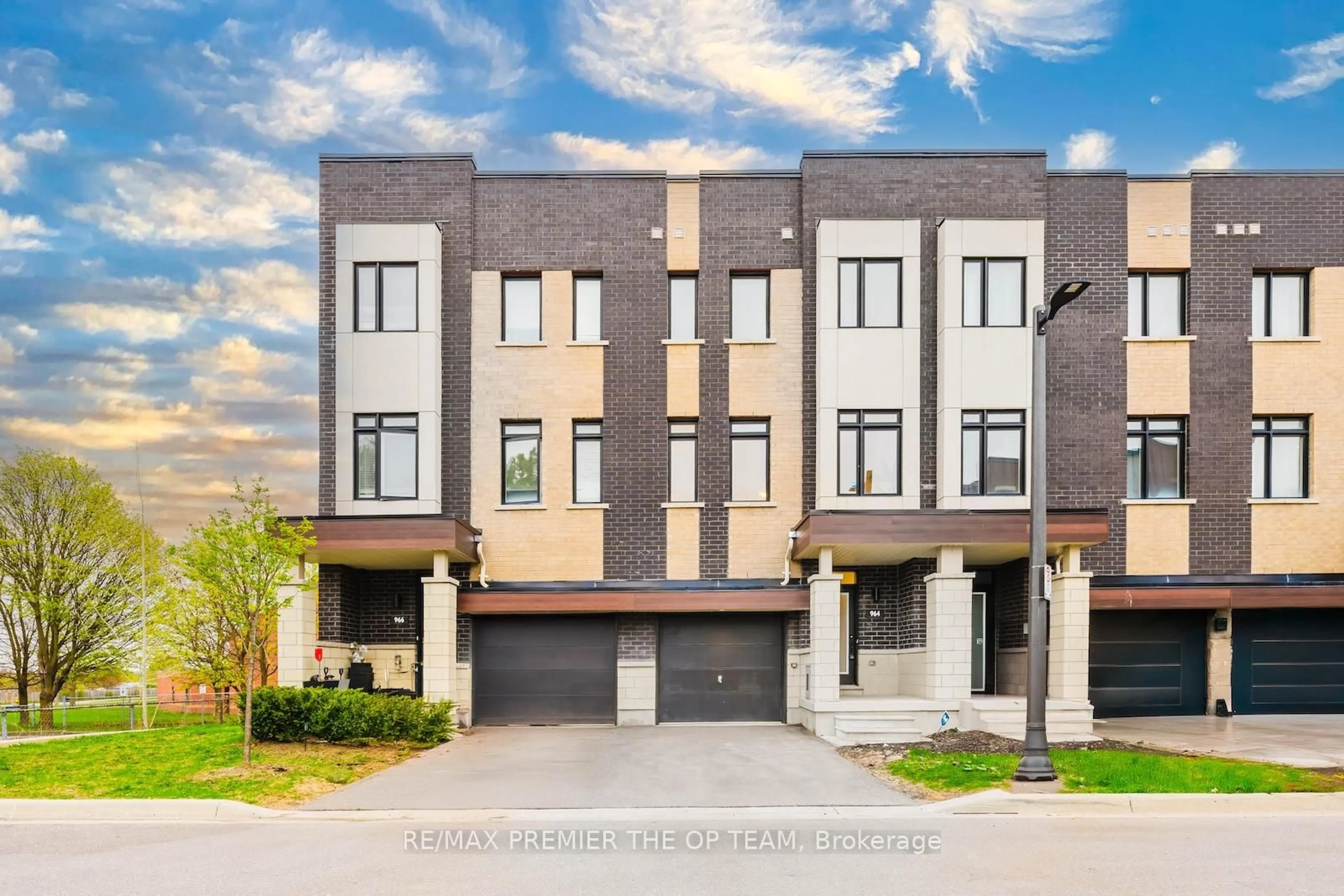 Home with brick exterior material, street for 964 Kicking Horse Path, Oshawa Ontario L1J 0B4