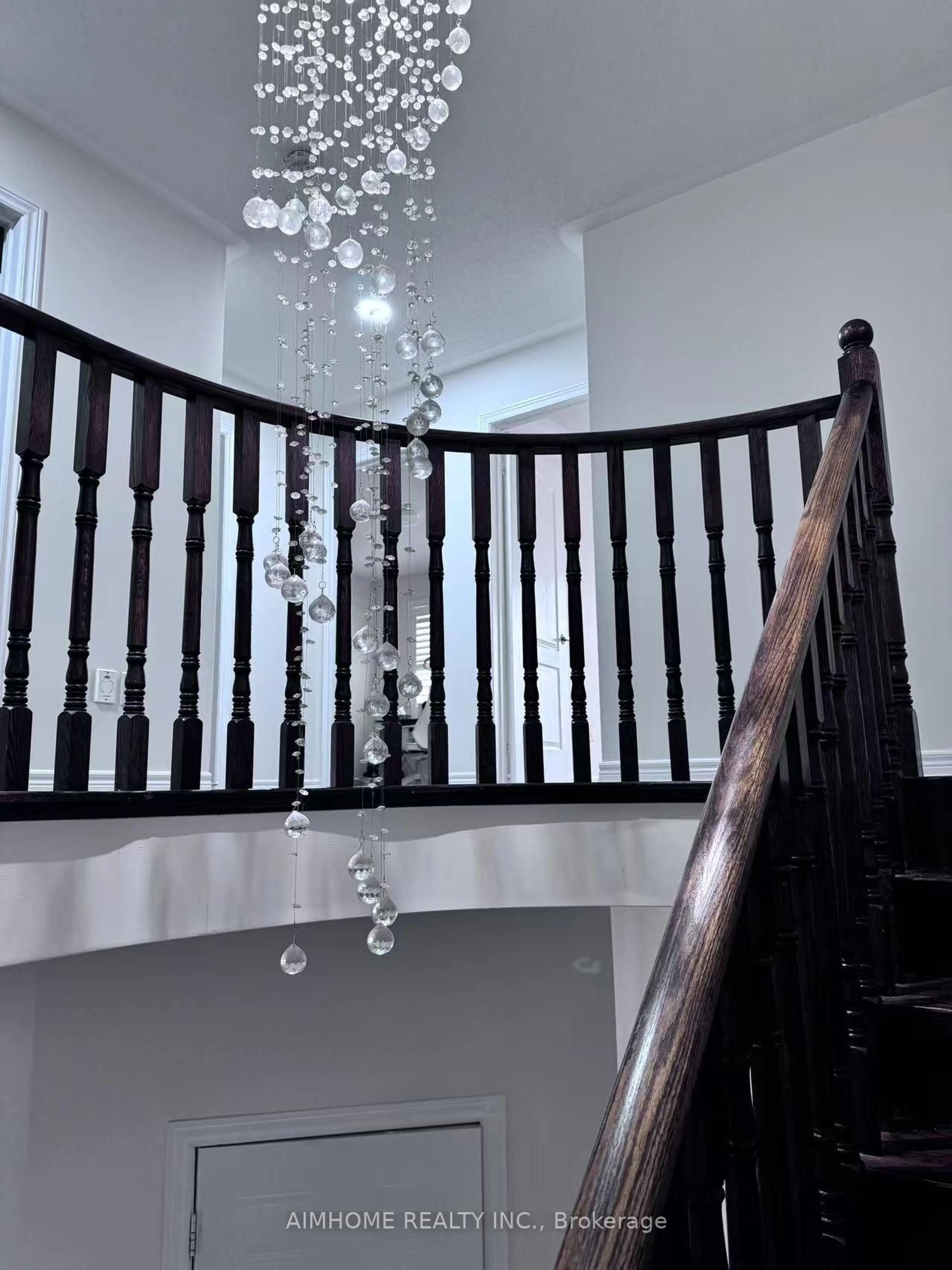 Stairs for 65 Snowy Owl Way, Toronto Ontario M1X 0B4