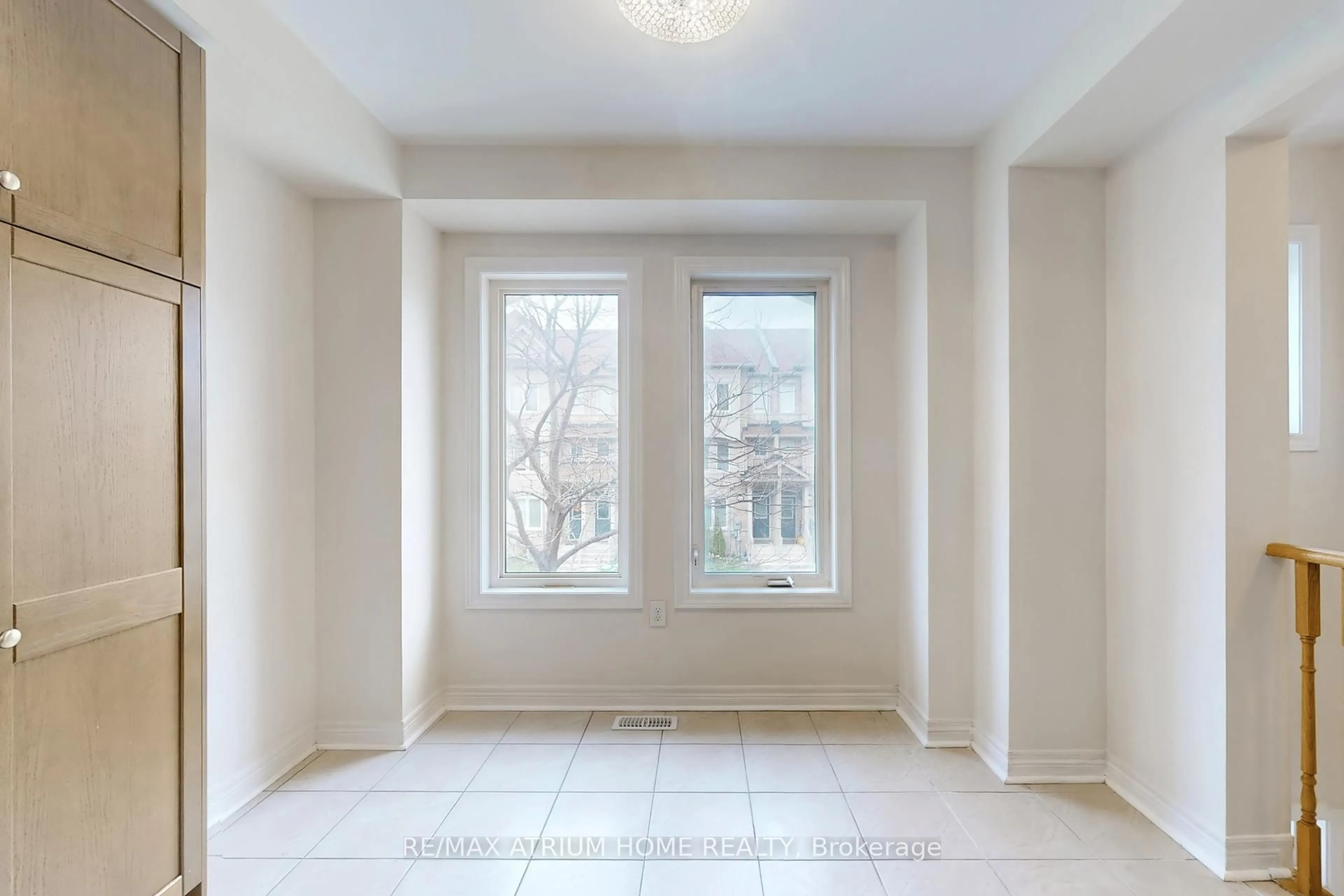 A pic of a room for 23 De Jong St, Toronto Ontario M1P 0C1
