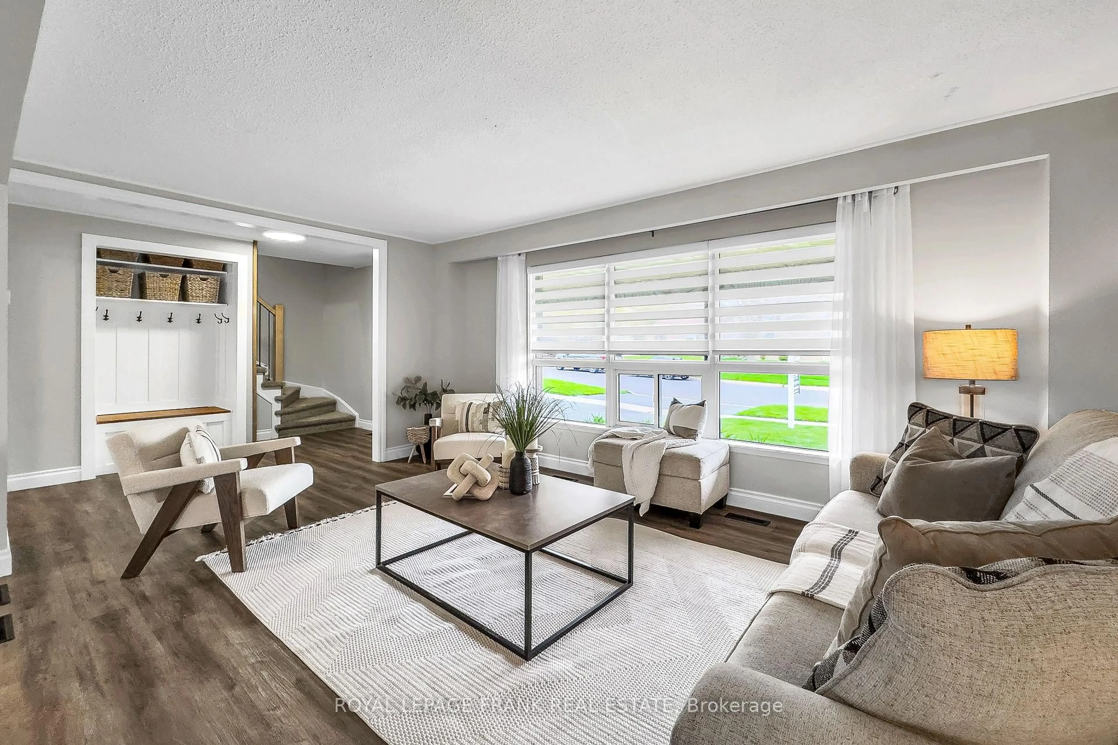 Living room with furniture, unknown for 34 Roser Cres, Clarington Ontario L1C 3N8