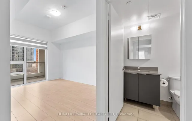 Additional property image - 2033 Kennedy Rd Unit 720