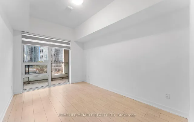 Additional property image - 2033 Kennedy Rd Unit 720