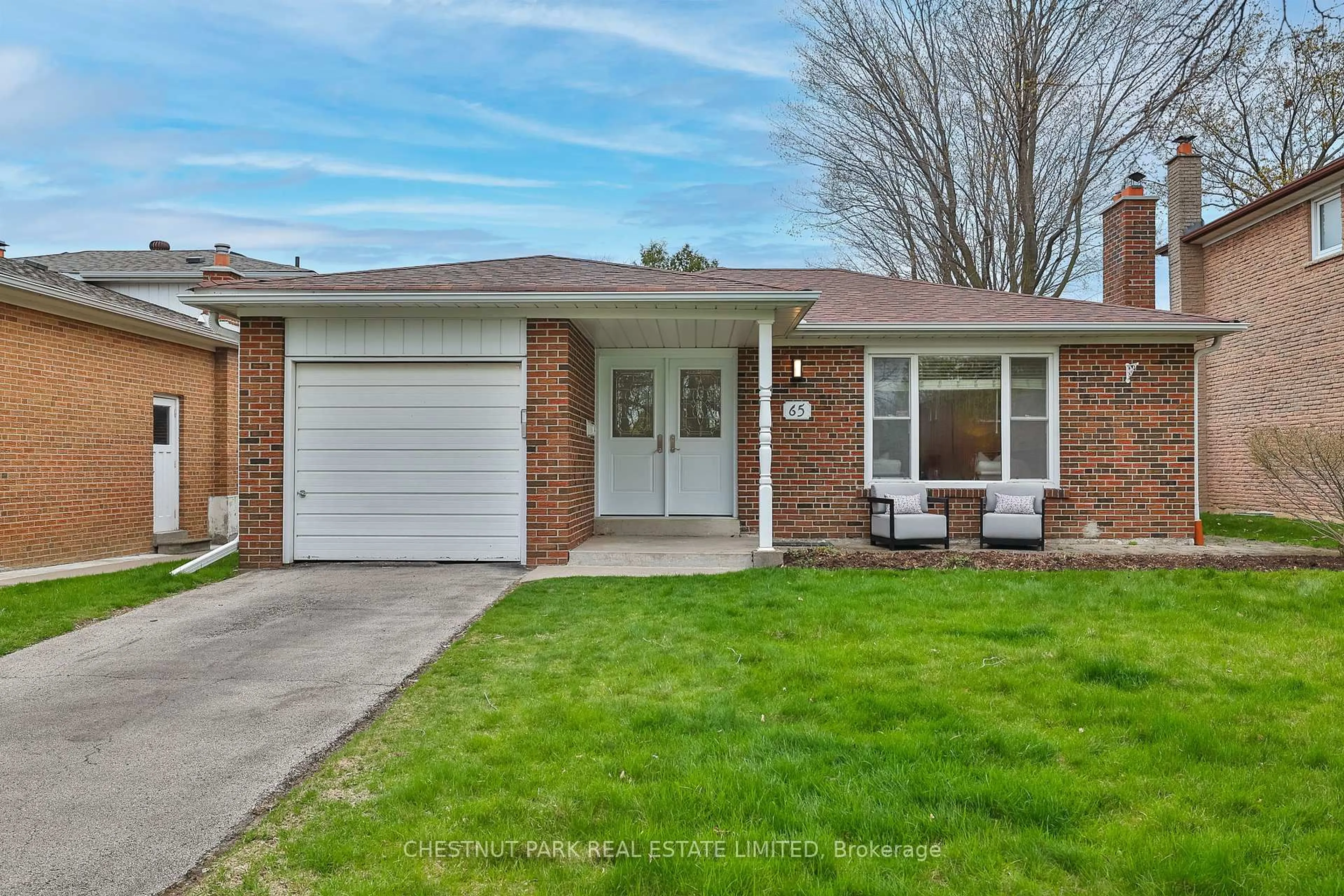 Home with brick exterior material, street for 65 Ovendon Sq, Toronto Ontario M1S 2M4