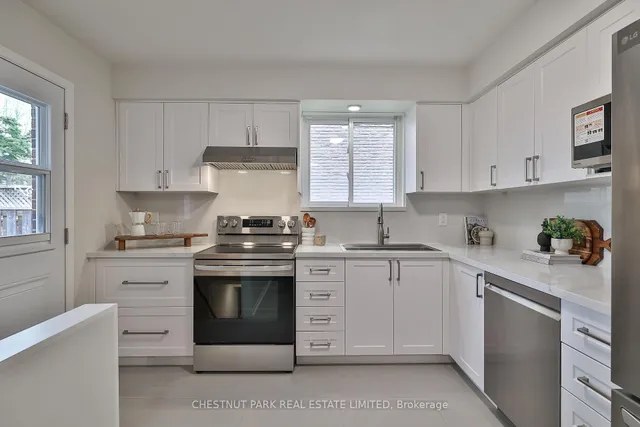 Additional property image - 65 Ovendon Sq