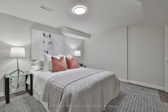 Additional property image - 65 Ovendon Sq