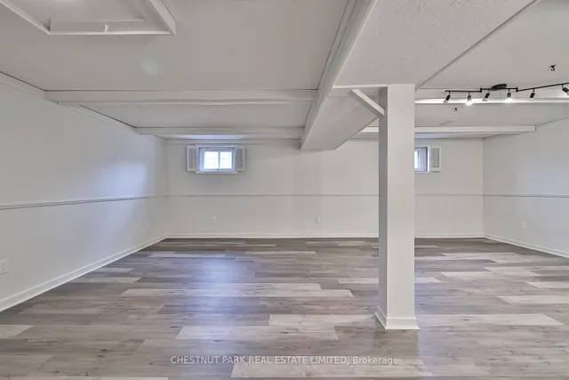 Additional property image - 65 Ovendon Sq
