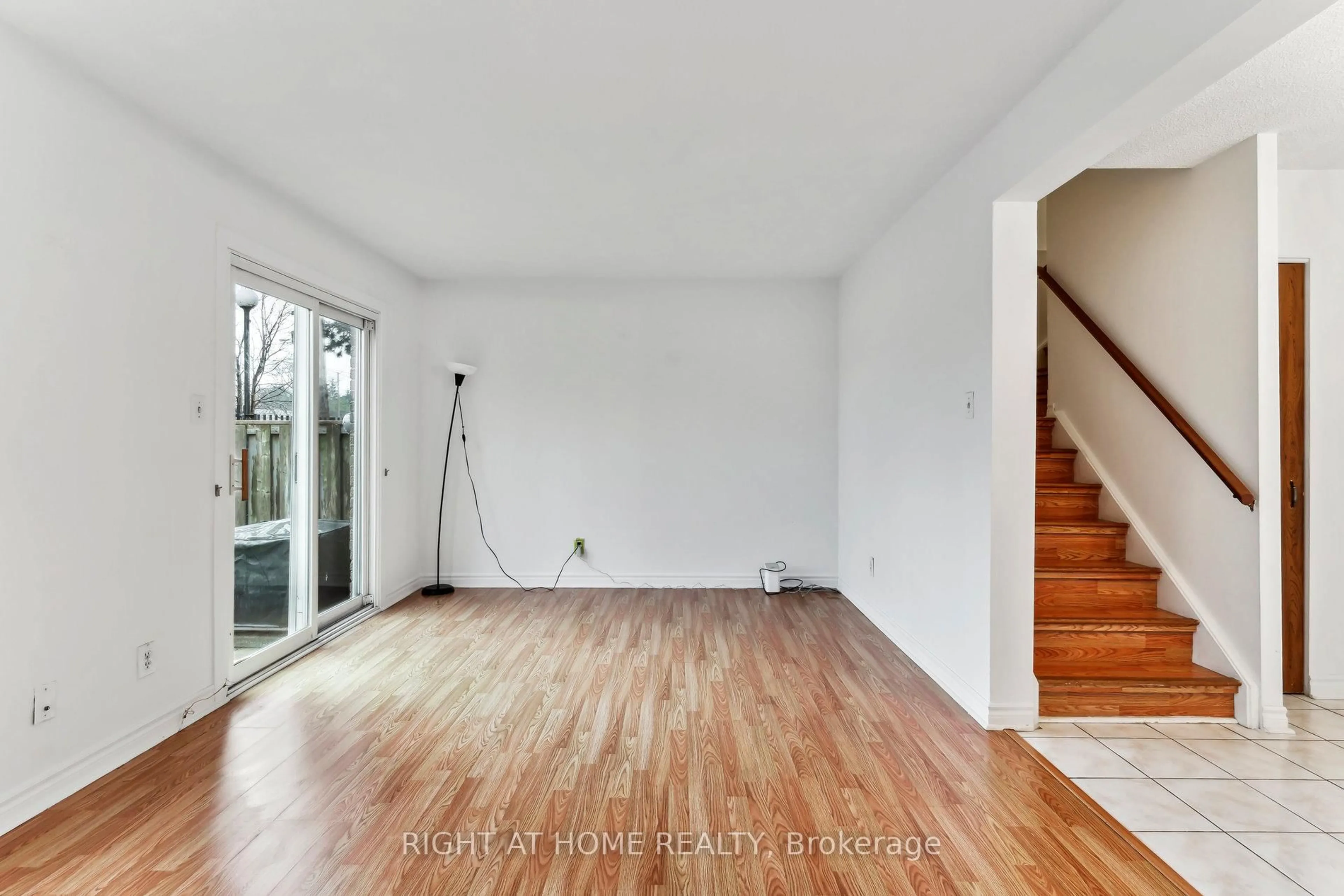 A pic of a room for 44 Chester Le Blvd #92, Toronto Ontario M1W 2M8