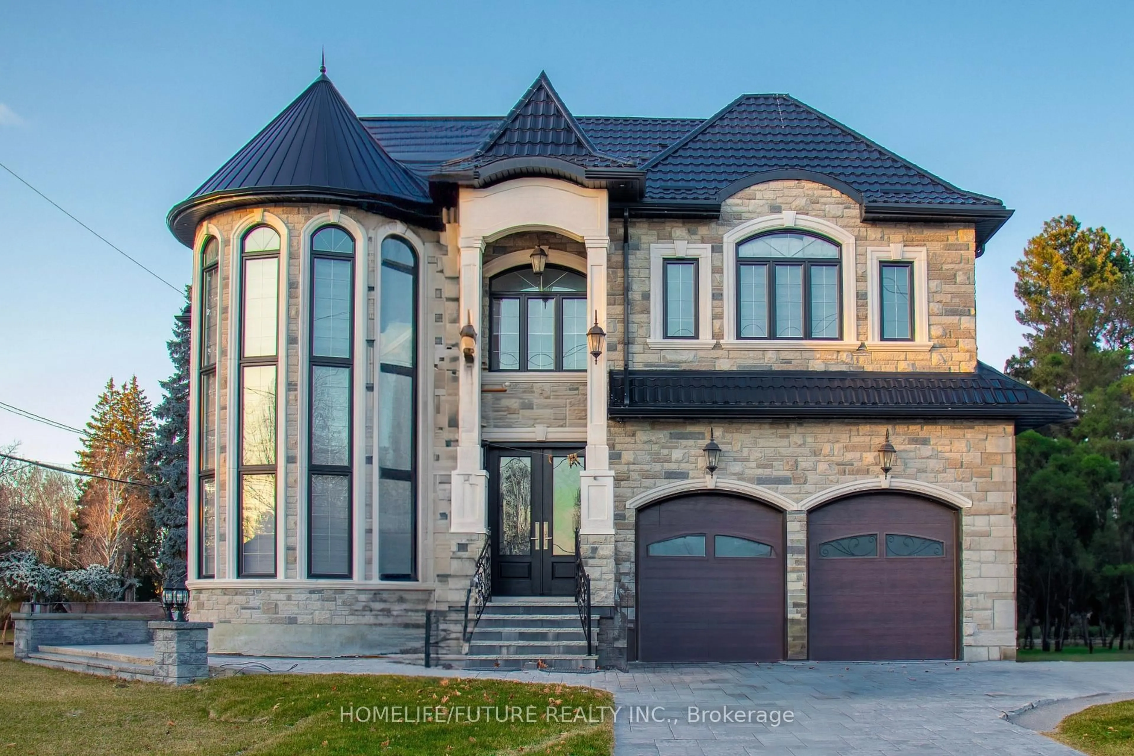 Home with brick exterior material, street for 188 Old Harwood Ave, Ajax Ontario L1T 4W4