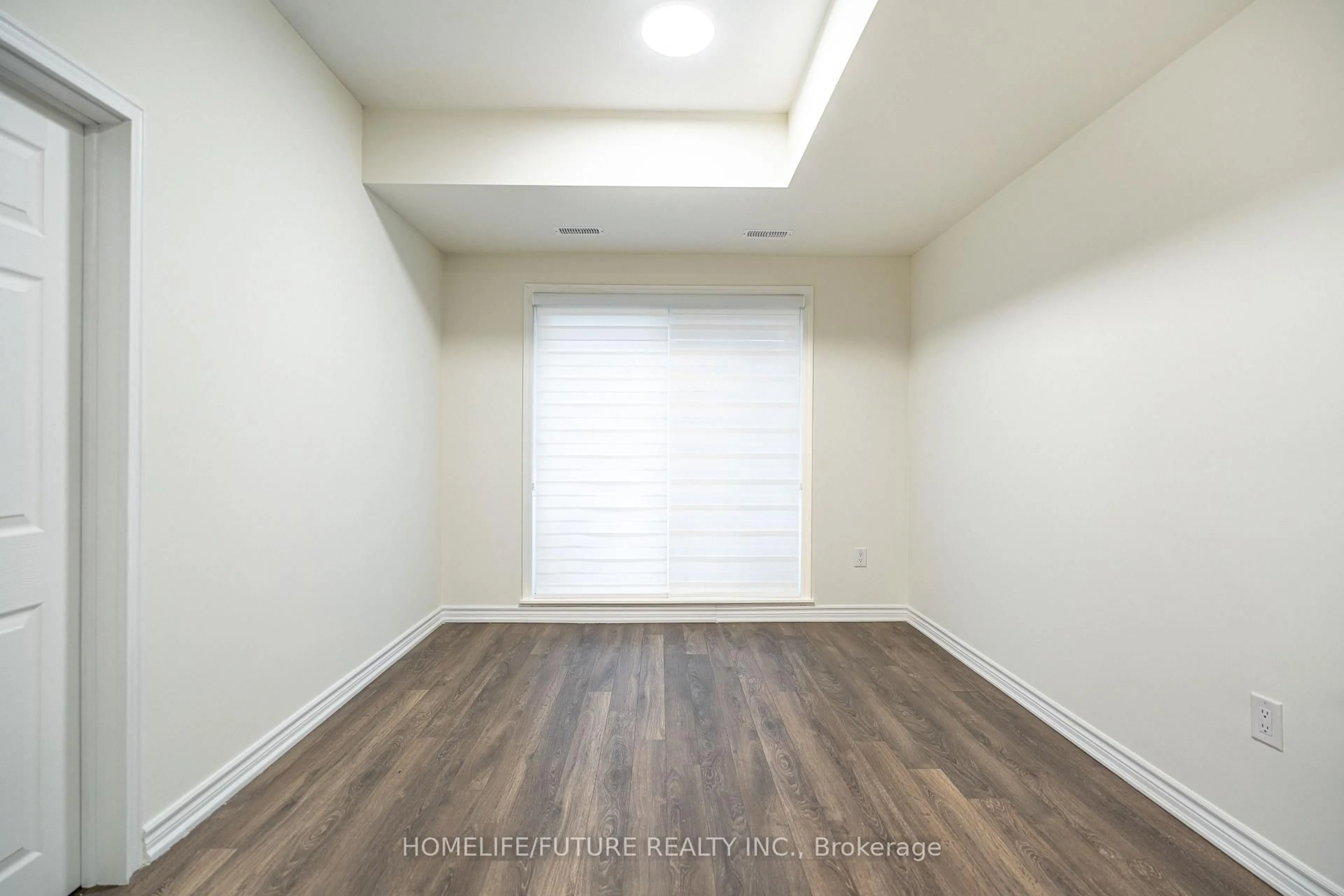 A pic of a room for 2791 Eglinton Ave #535, Toronto Ontario M1J 0B3