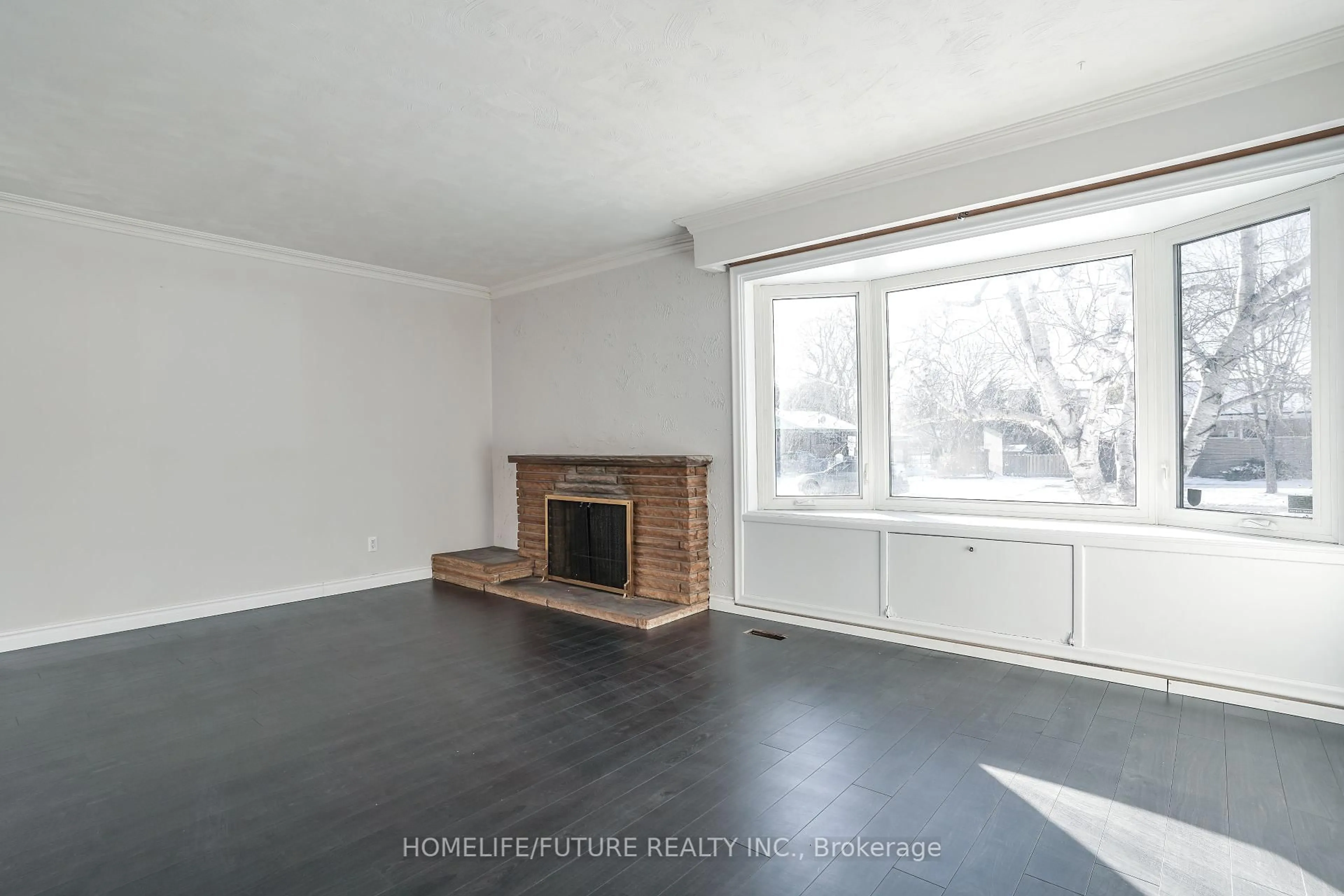 A pic of a room for 167 Treverton Dr, Toronto Ontario M1K 3T1