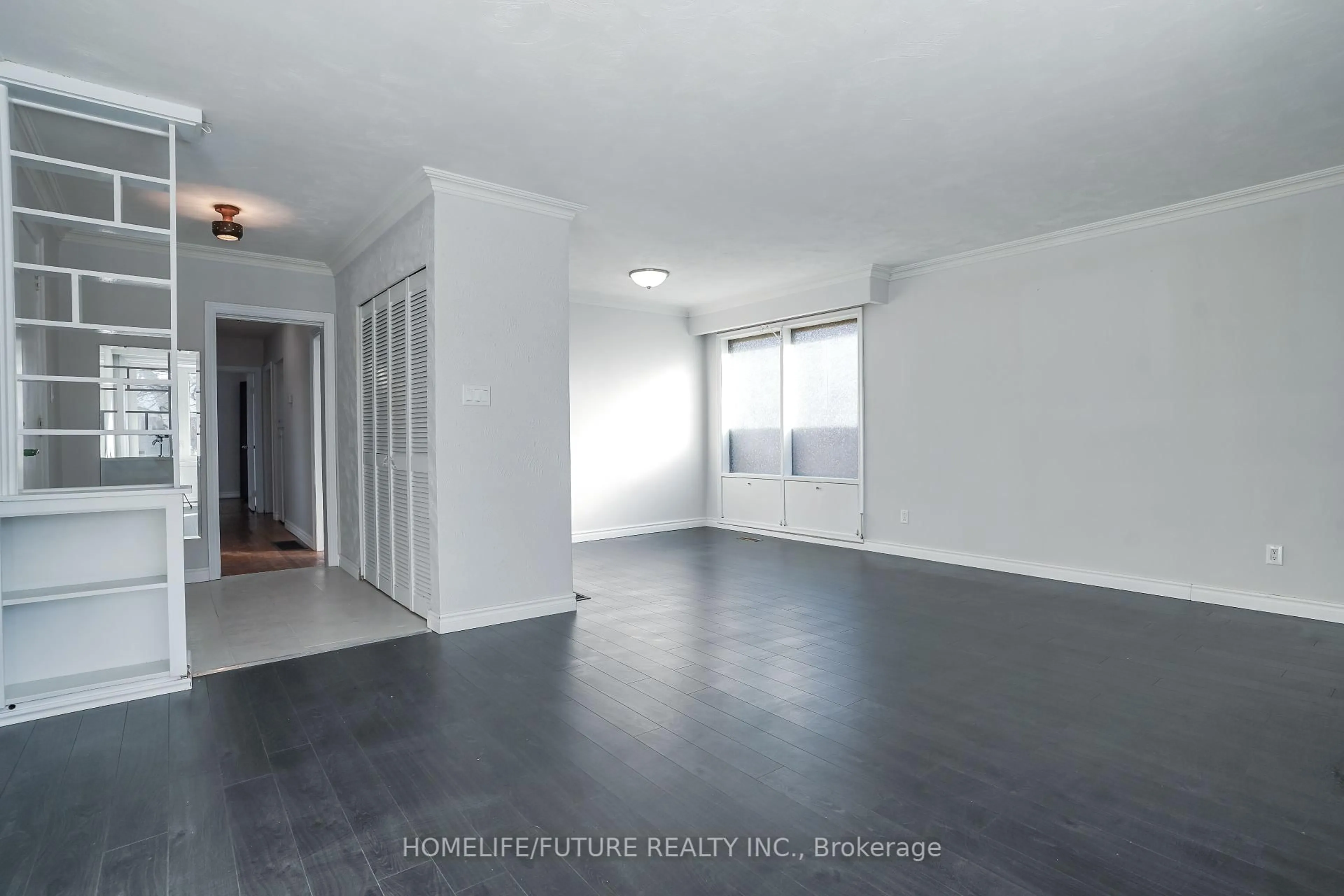 A pic of a room for 167 Treverton Dr, Toronto Ontario M1K 3T1