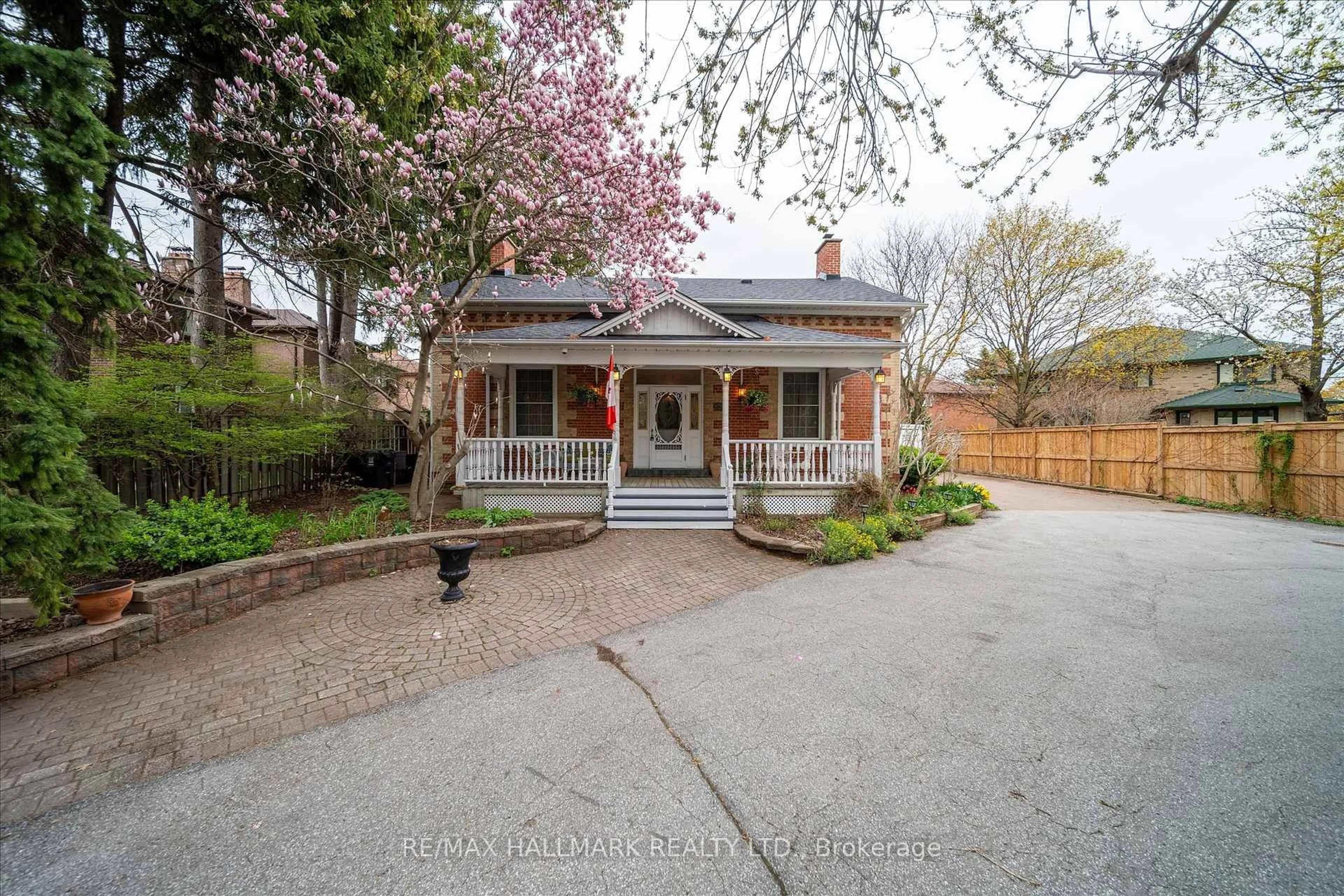 Unknown for 2577 Kennedy Rd, Toronto Ontario M1T 3H4