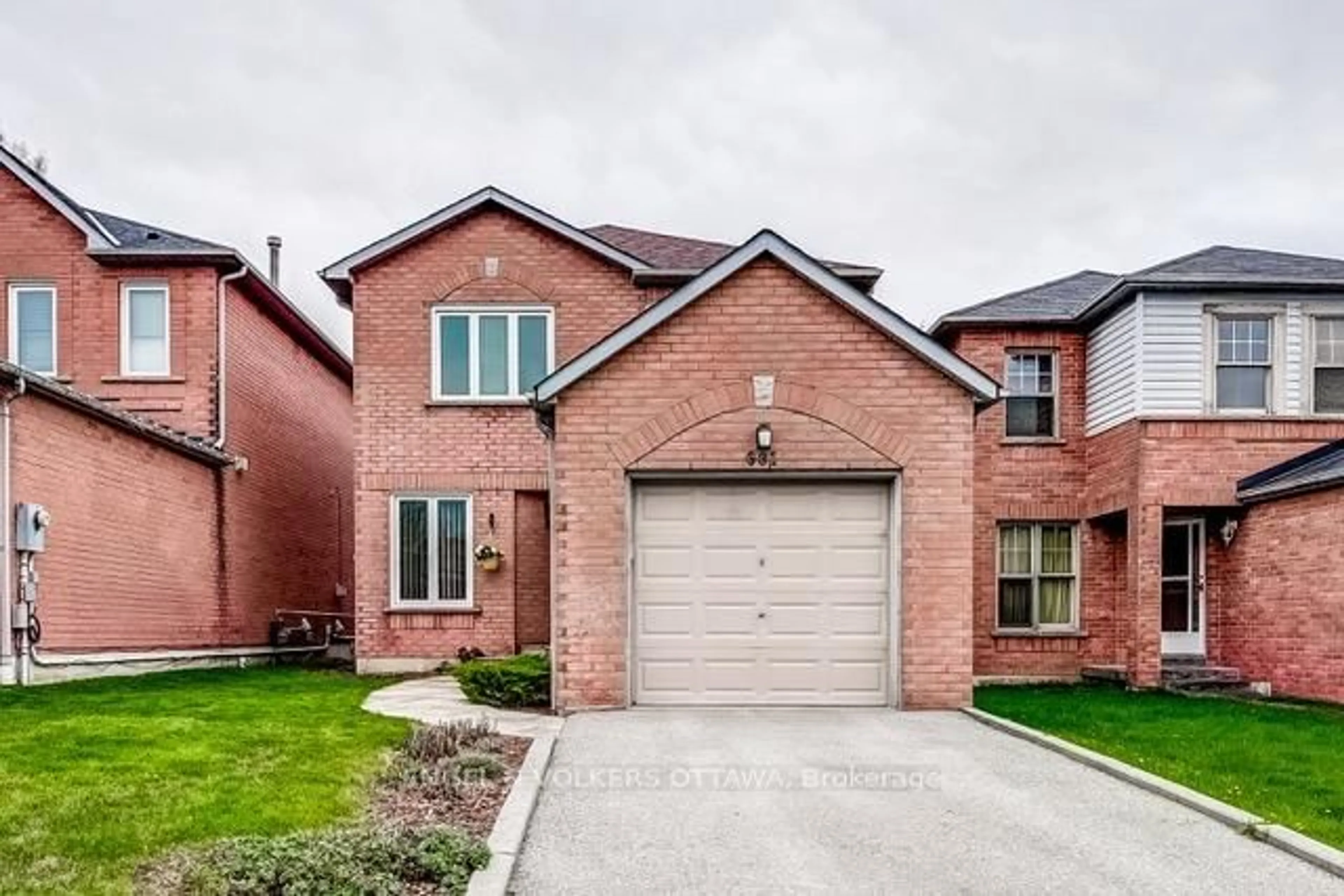 Home with brick exterior material, street for 681 Layton Crt, Pickering Ontario L1W 3W5