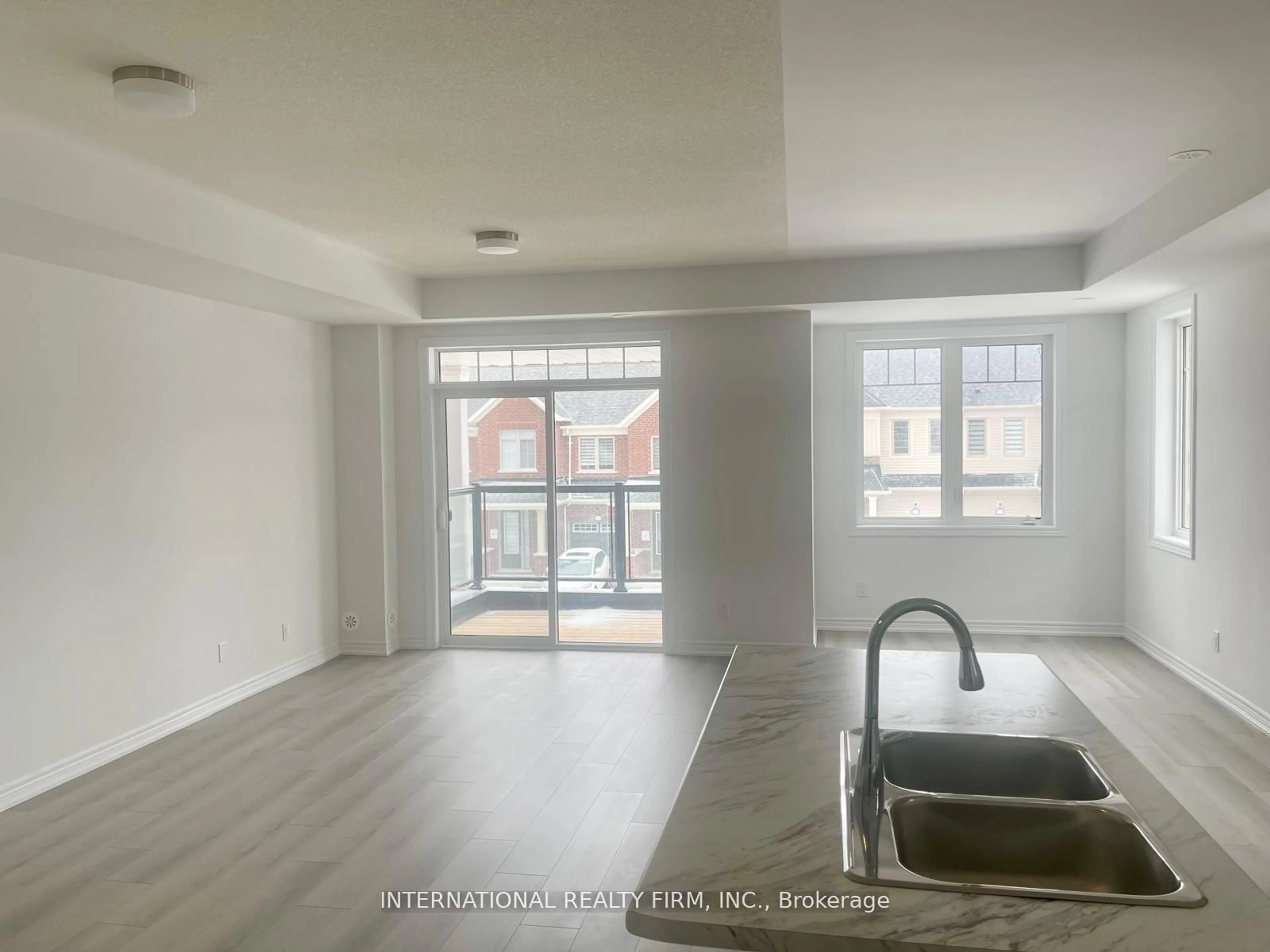 A pic of a room for 2019 Cameron Lott Cres, Oshawa Ontario L1L 0S1