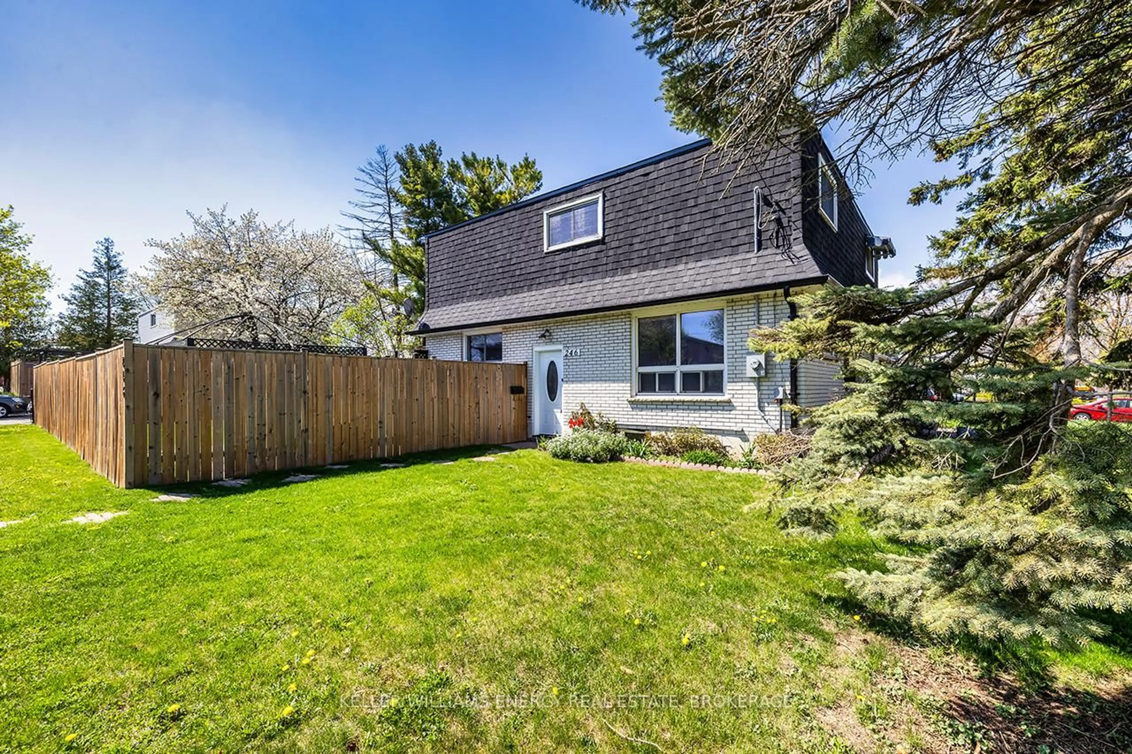 Unknown for 246 Barkley Cres, Oshawa Ontario L1J 2E6