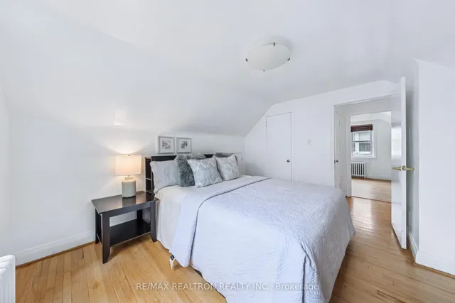 Additional property image - 16 Plaxton Dr