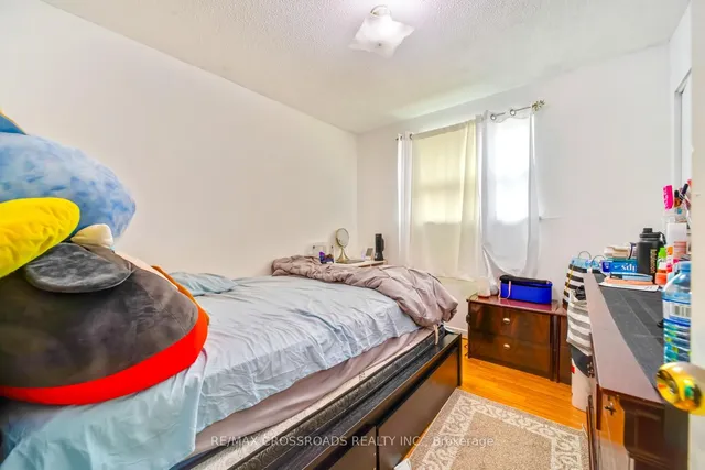 Additional property image - 32 Lighthall Cres
