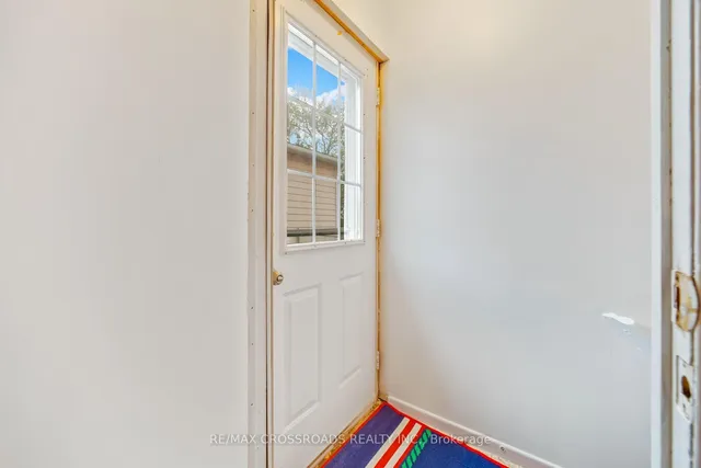 Additional property image - 32 Lighthall Cres