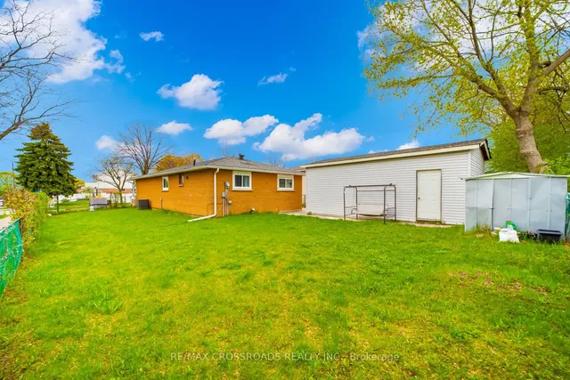 Additional property image - 32 Lighthall Cres