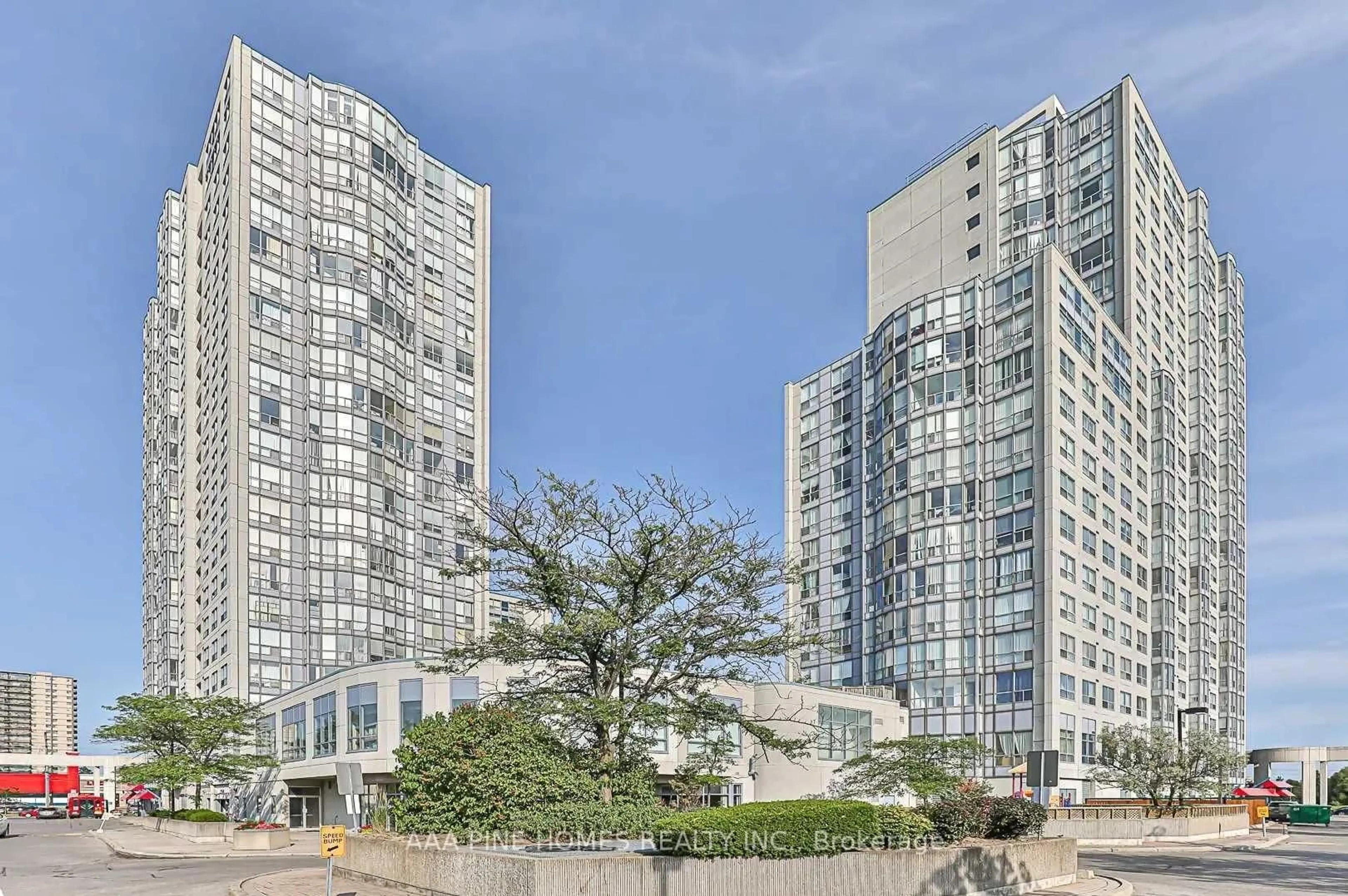 Unknown for 2550 Lawrence Ave #1111, Toronto Ontario M1P 4Z3