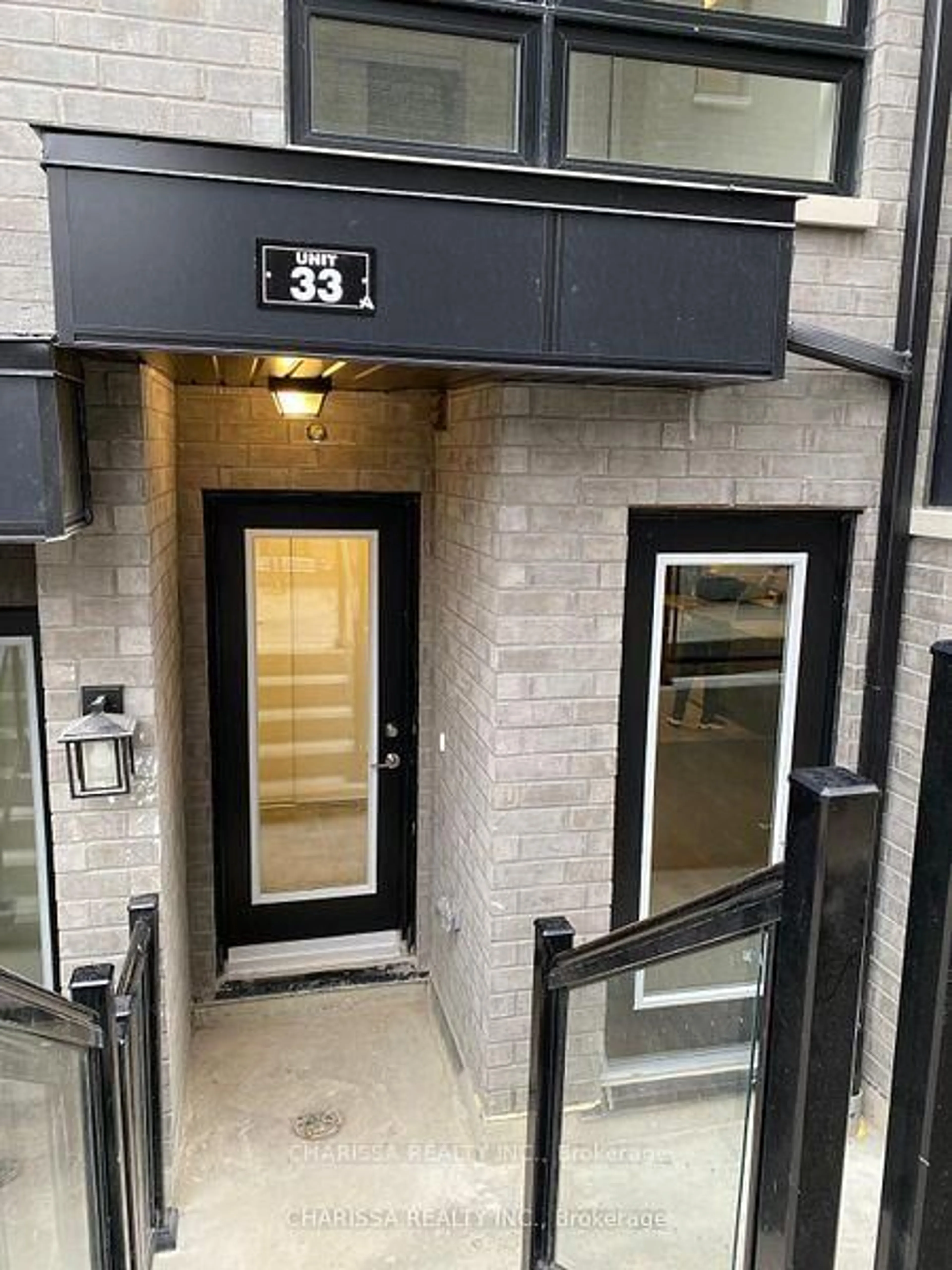 Indoor foyer for 30 Liben Way #33, Toronto Ontario M1J 3Z4