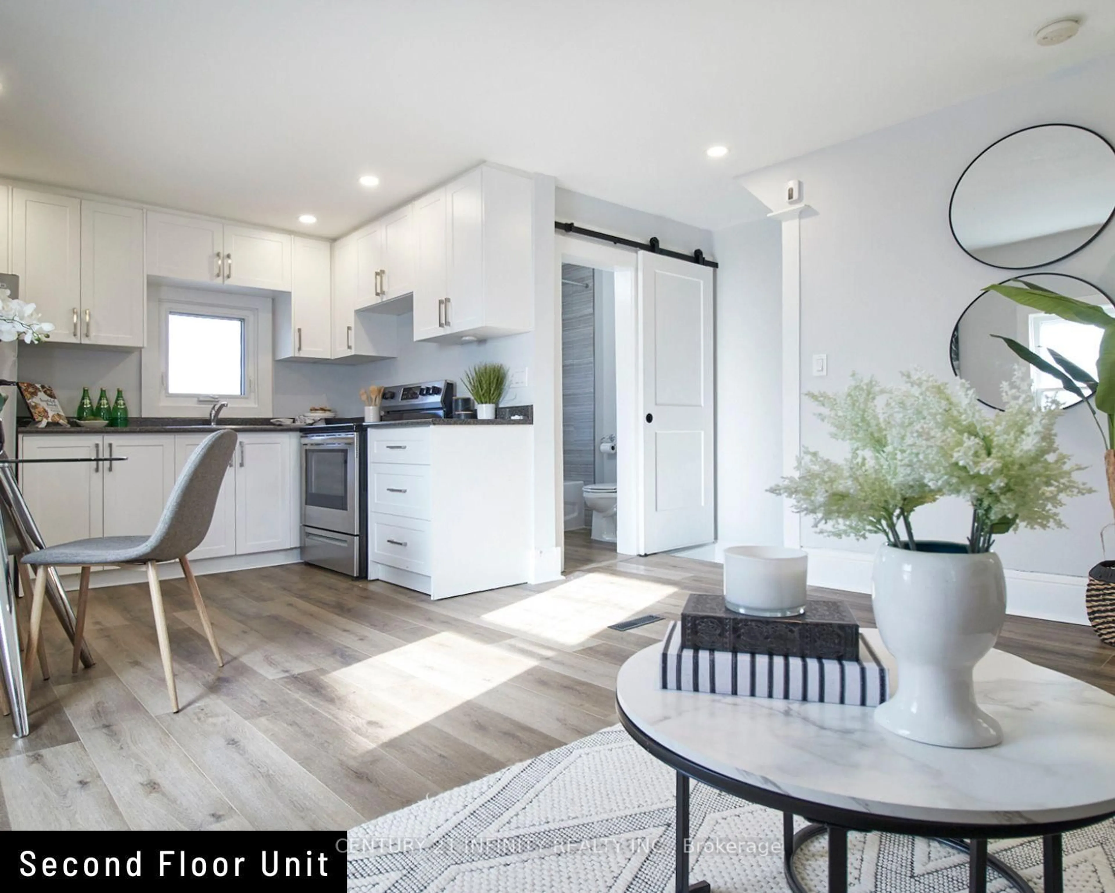 Open concept kitchen, unknown for 124 Agnes St, Oshawa Ontario L1G 1V4