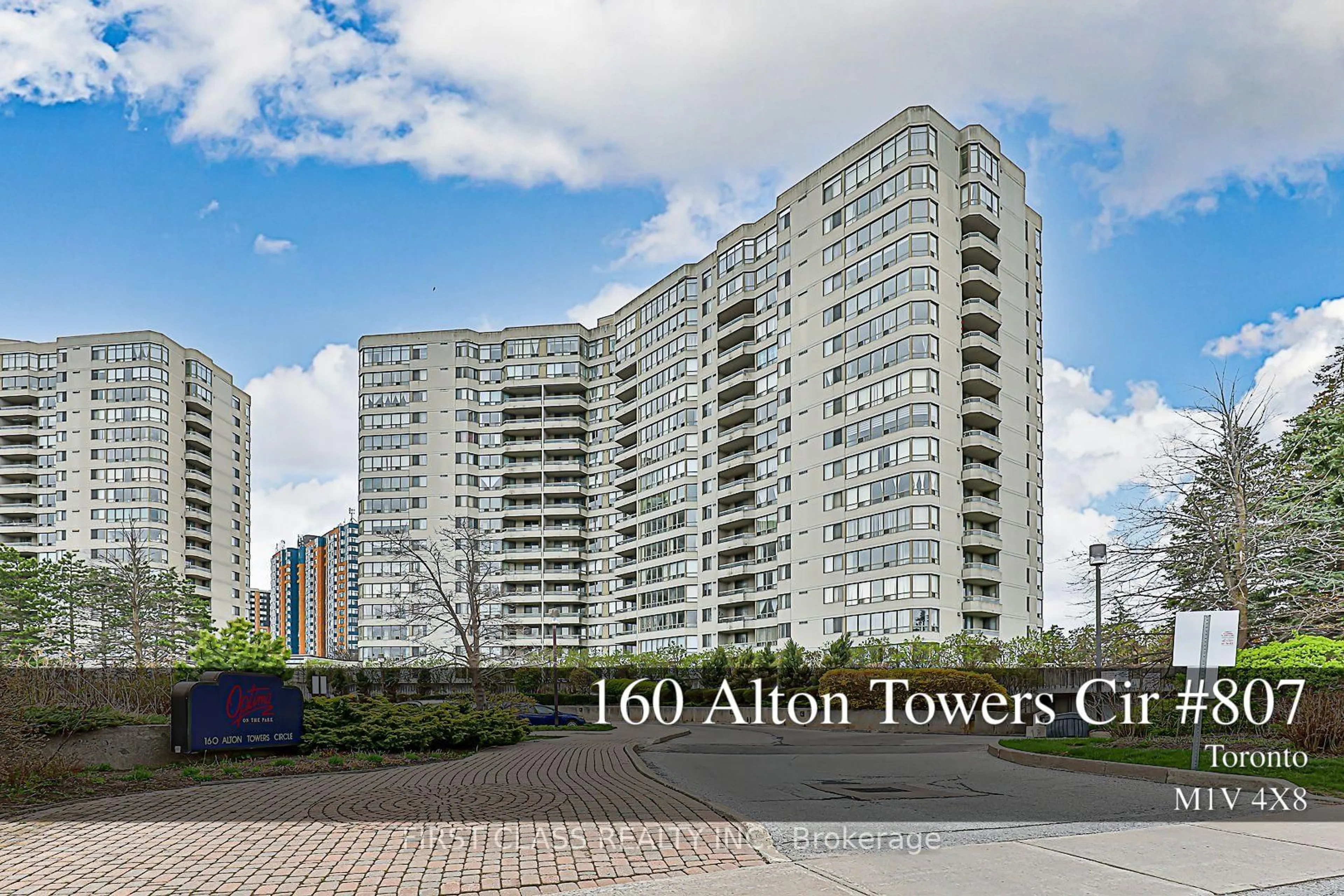 Indoor foyer for 160 Alton Towers Circ #807, Toronto Ontario M1V 4X8