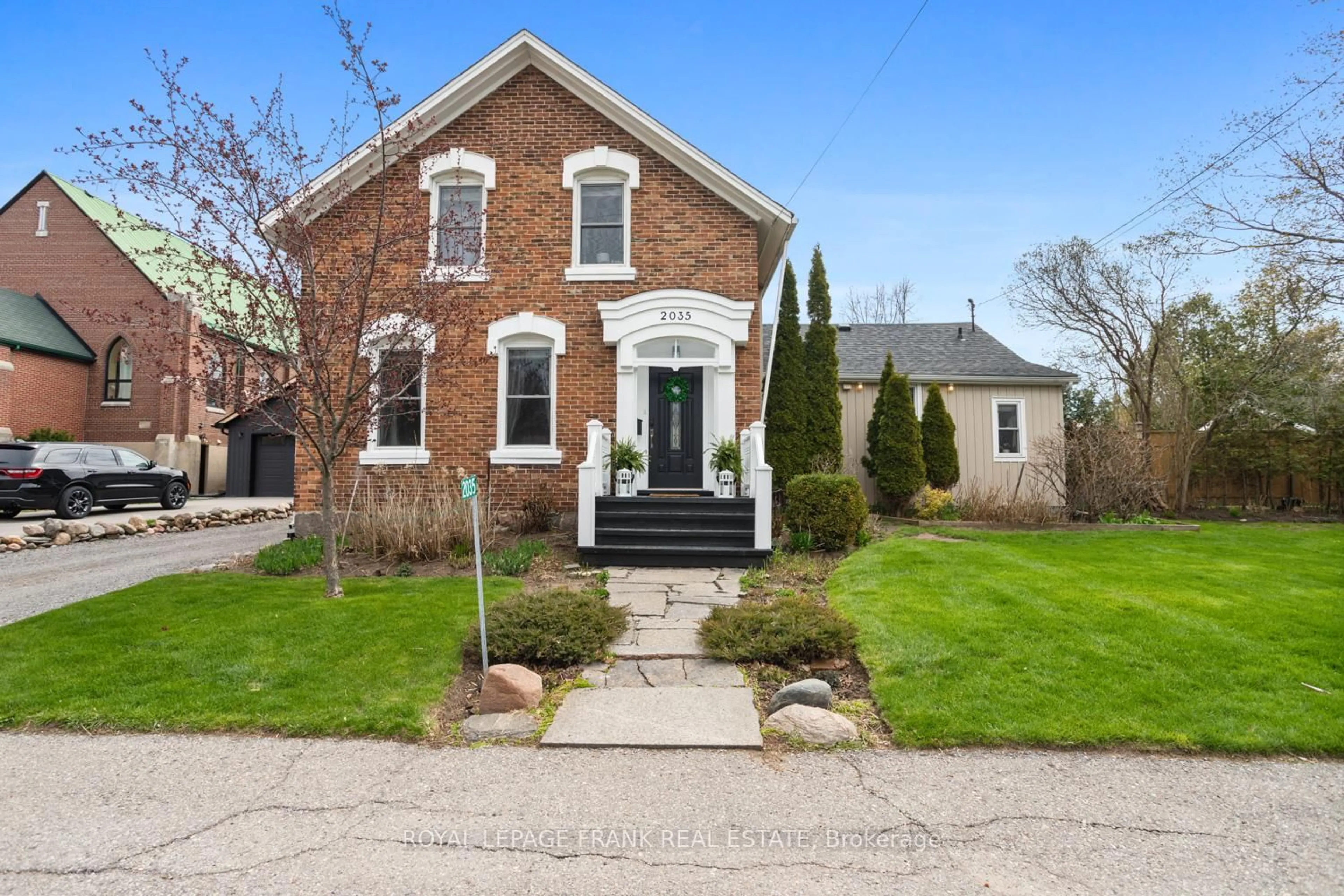 Home with brick exterior material, street for 2035 Newtonville Rd, Clarington Ontario L0A 1J0