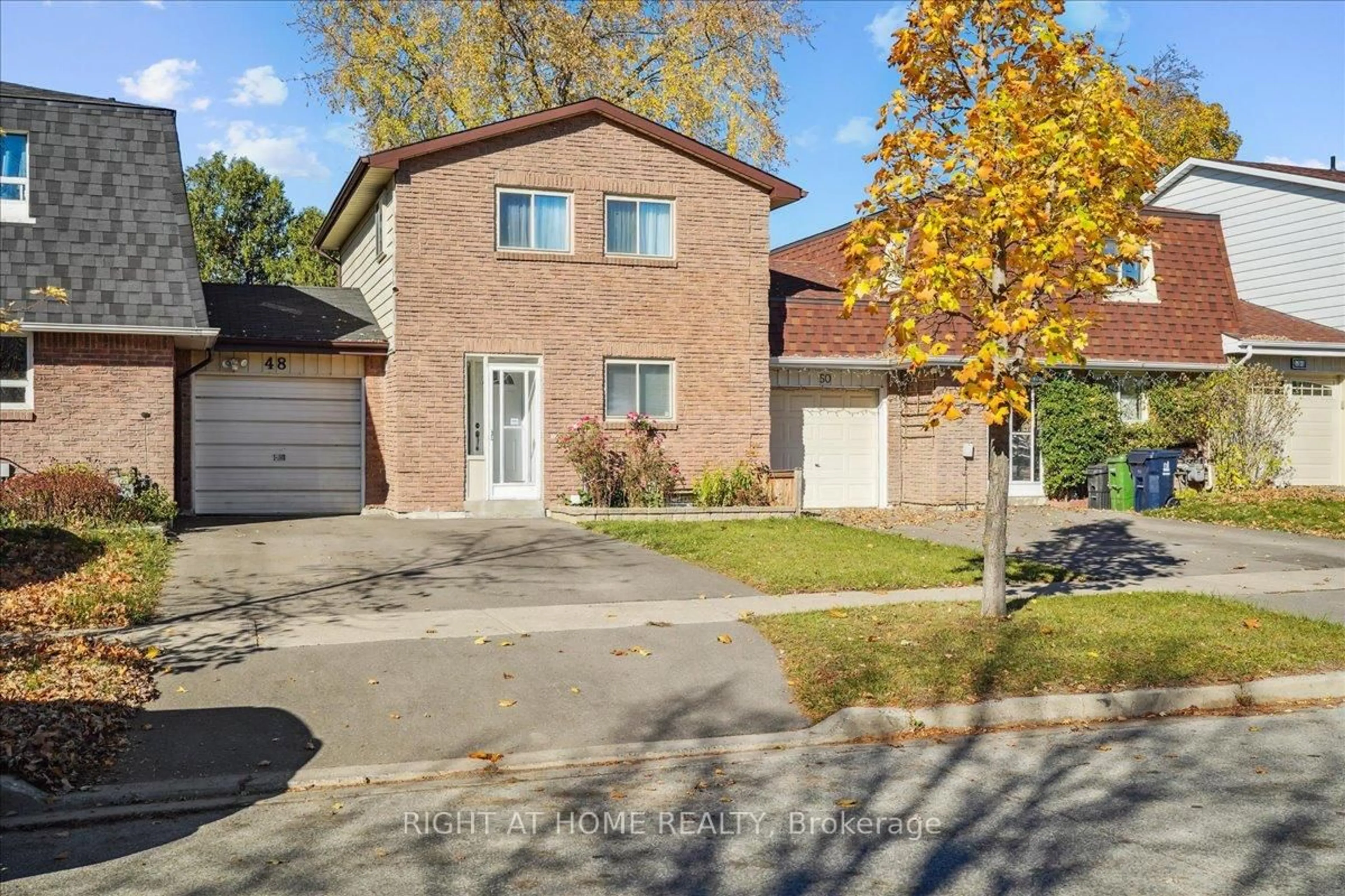 Home with brick exterior material, street for 48 Ardgowan Cres, Toronto Ontario M1V 1B3