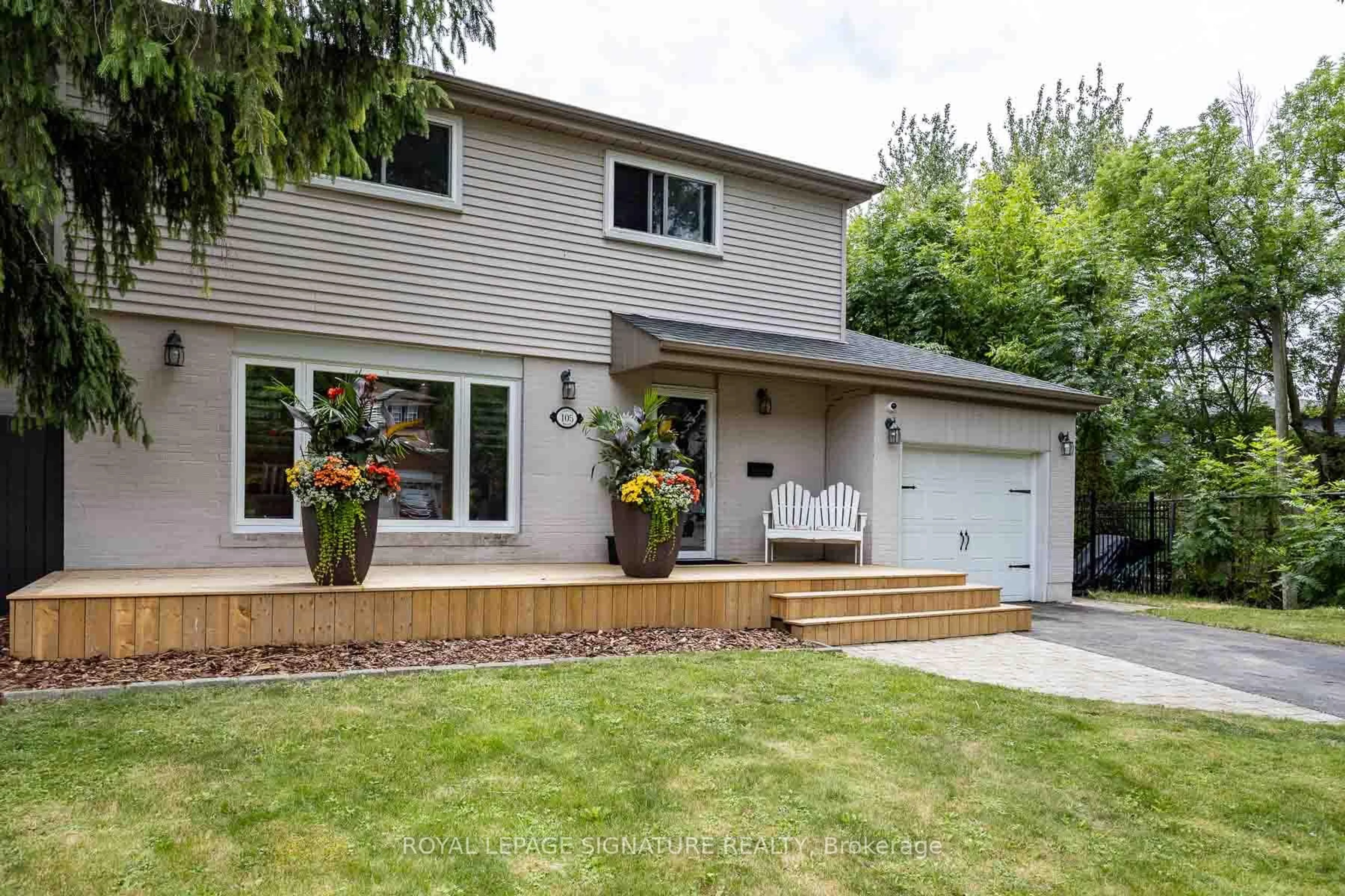 Home with vinyl exterior material, street for 105 Catalina Dr, Toronto Ontario M1M 1K7