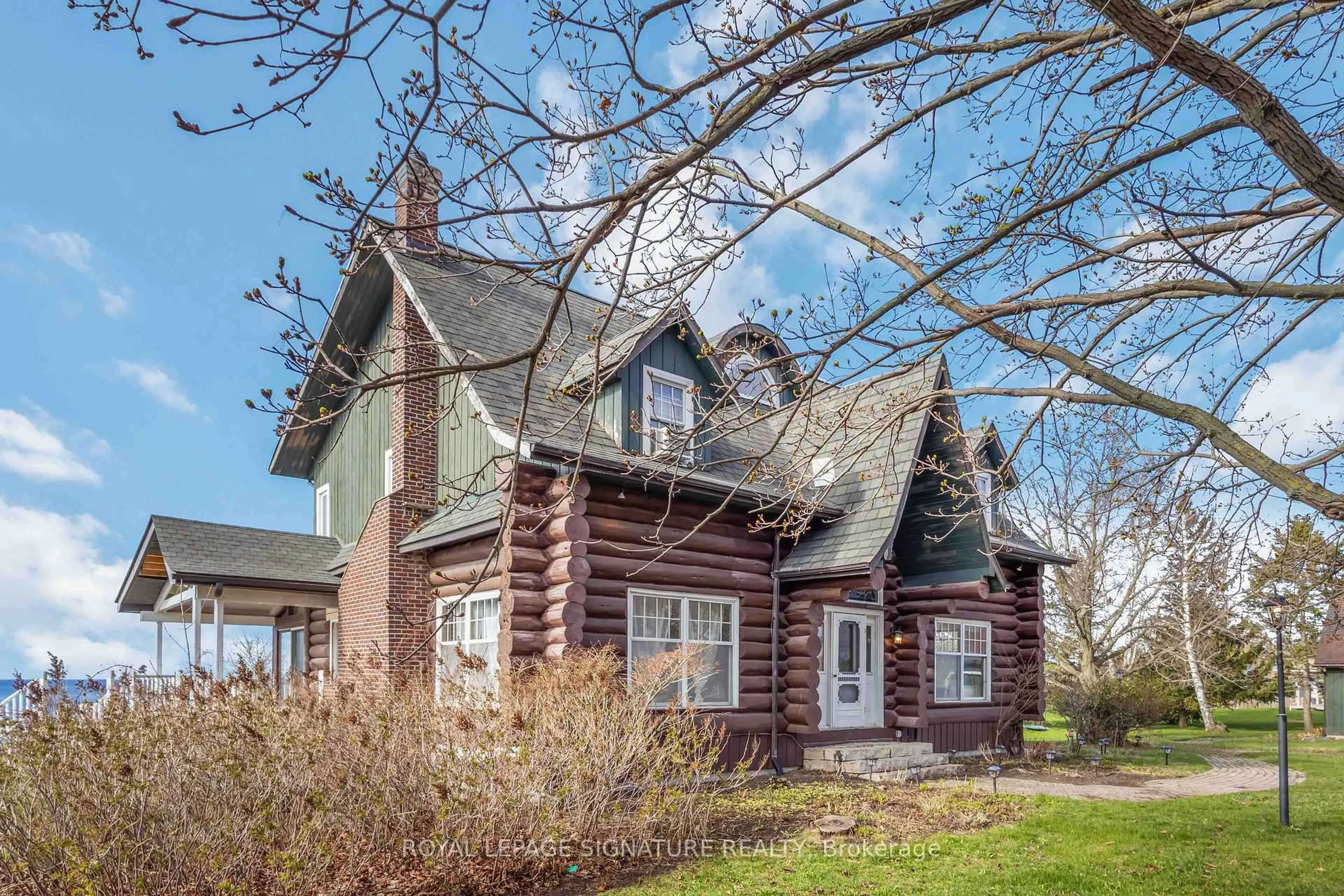 Home with brick exterior material, building for 3741 Lakeshore Rd, Clarington Ontario L1B 1L9
