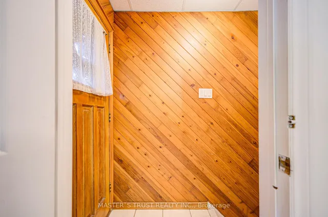 Additional property image - 30 Deerfield Rd