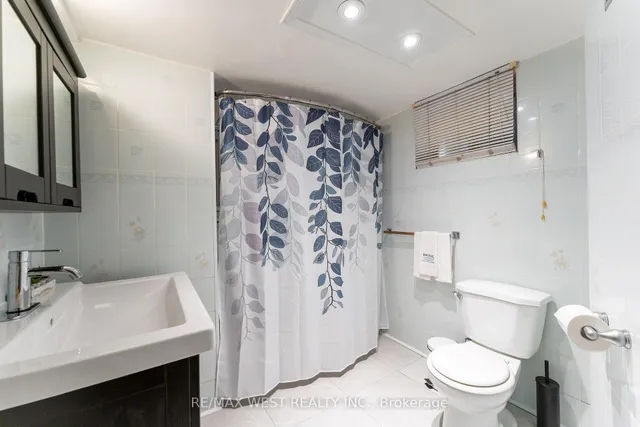 Additional property image - 2311 Gerrard St
