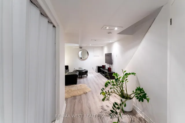Additional property image - 2311 Gerrard St