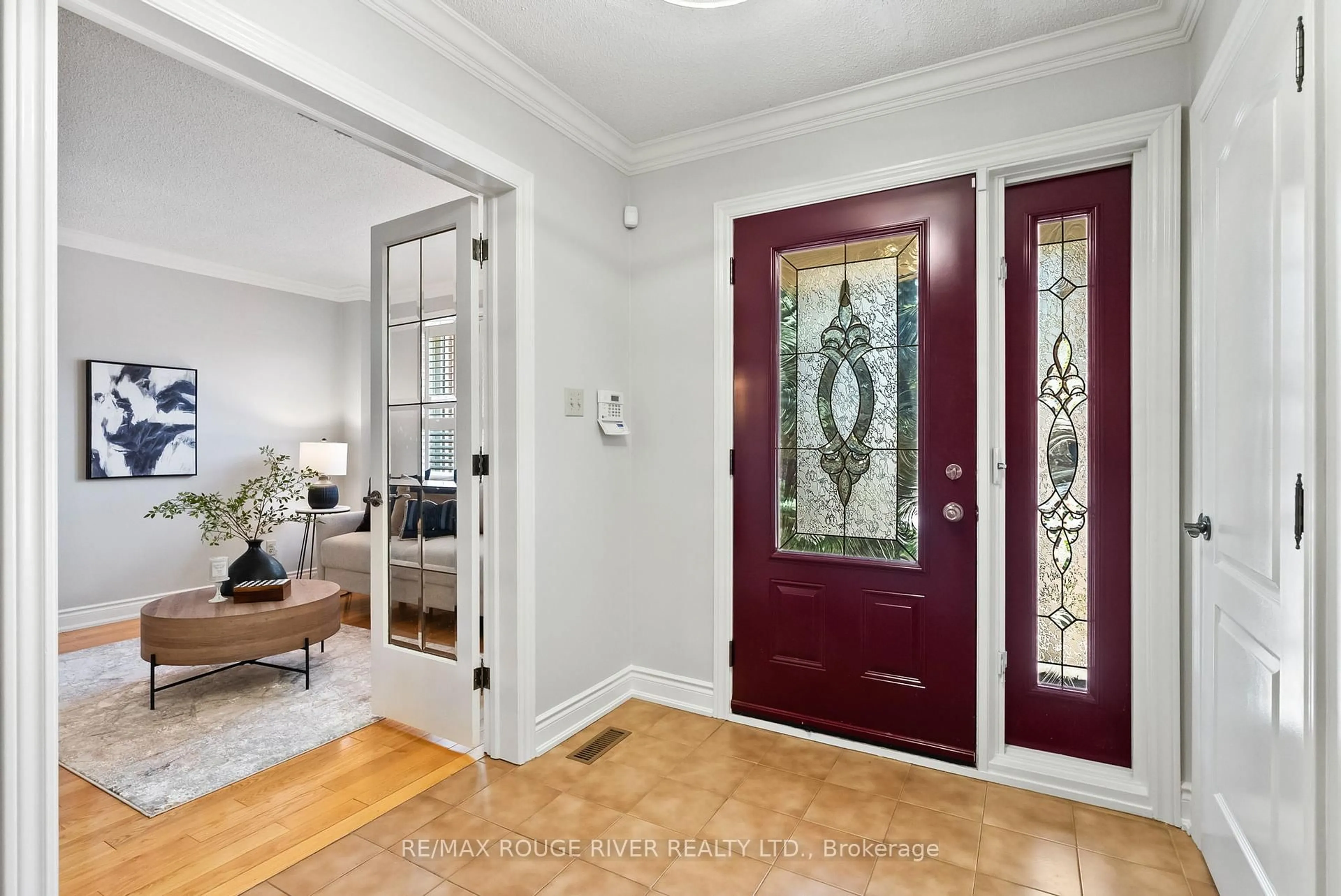 Indoor entryway for 23 William Stephenson Dr, Whitby Ontario L1N 8K5