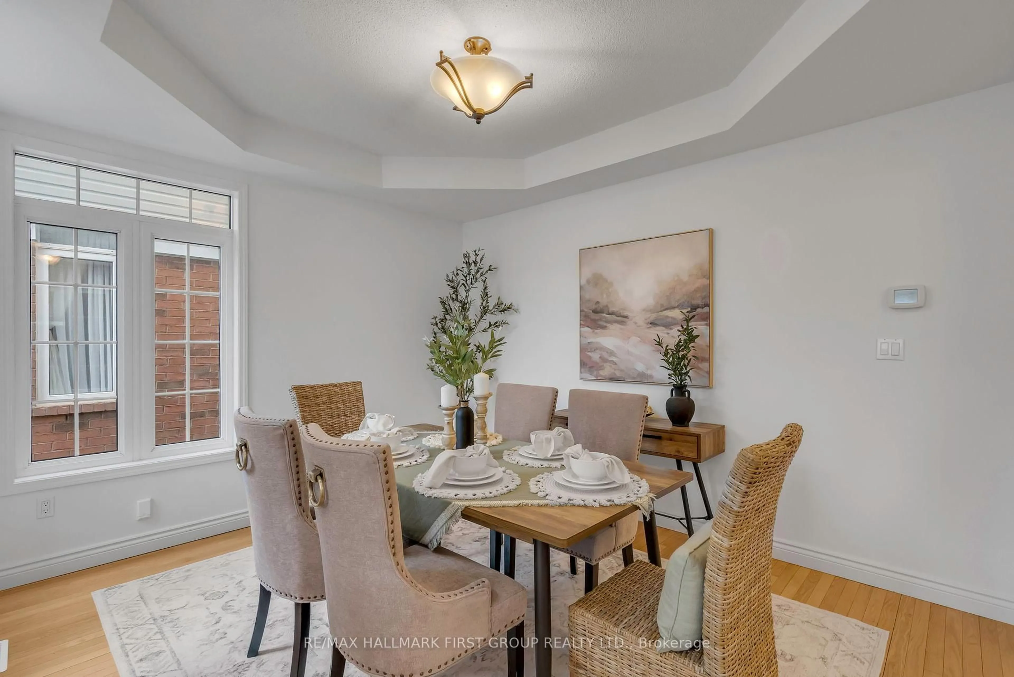 Dining room, unknown for 1649 Sherbrook Dr, Oshawa Ontario L1K 2X1