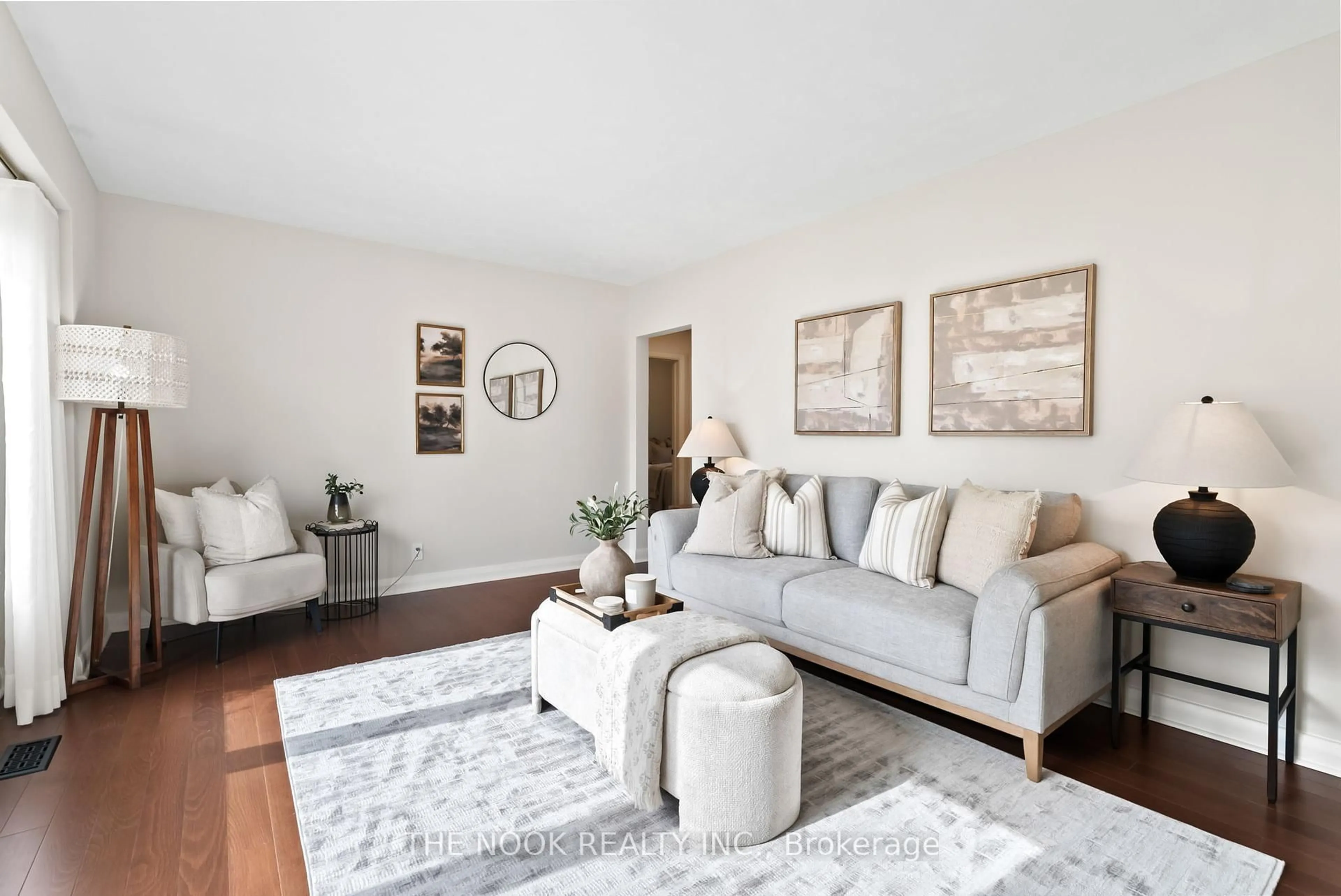 Living room with furniture, unknown for 287 Windsor St, Oshawa Ontario L1H 6G5