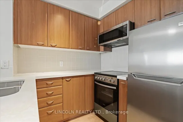 Additional property image - 36 Lee Centre Dr Unit 815