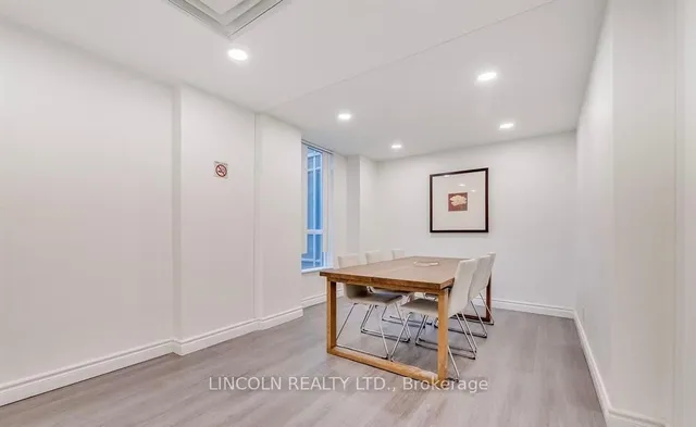 Additional property image - 36 Lee Centre Dr Unit 815