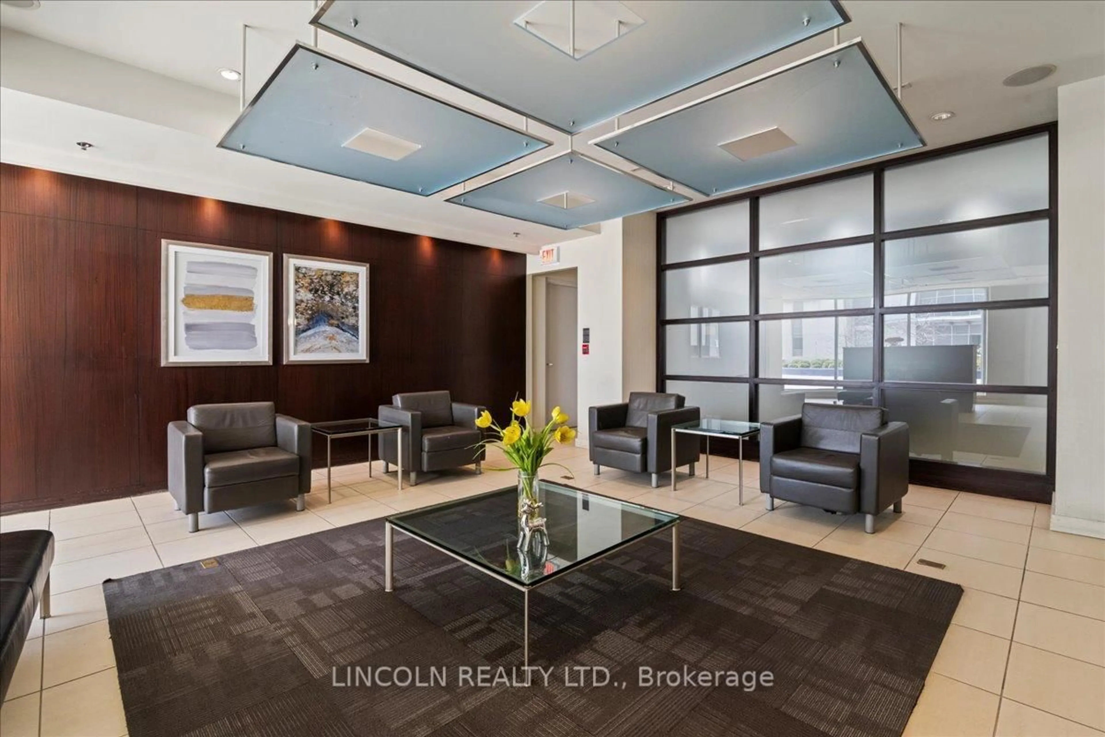 Lobby for 36 Lee Centre Dr #815, Toronto Ontario M1H 3K2