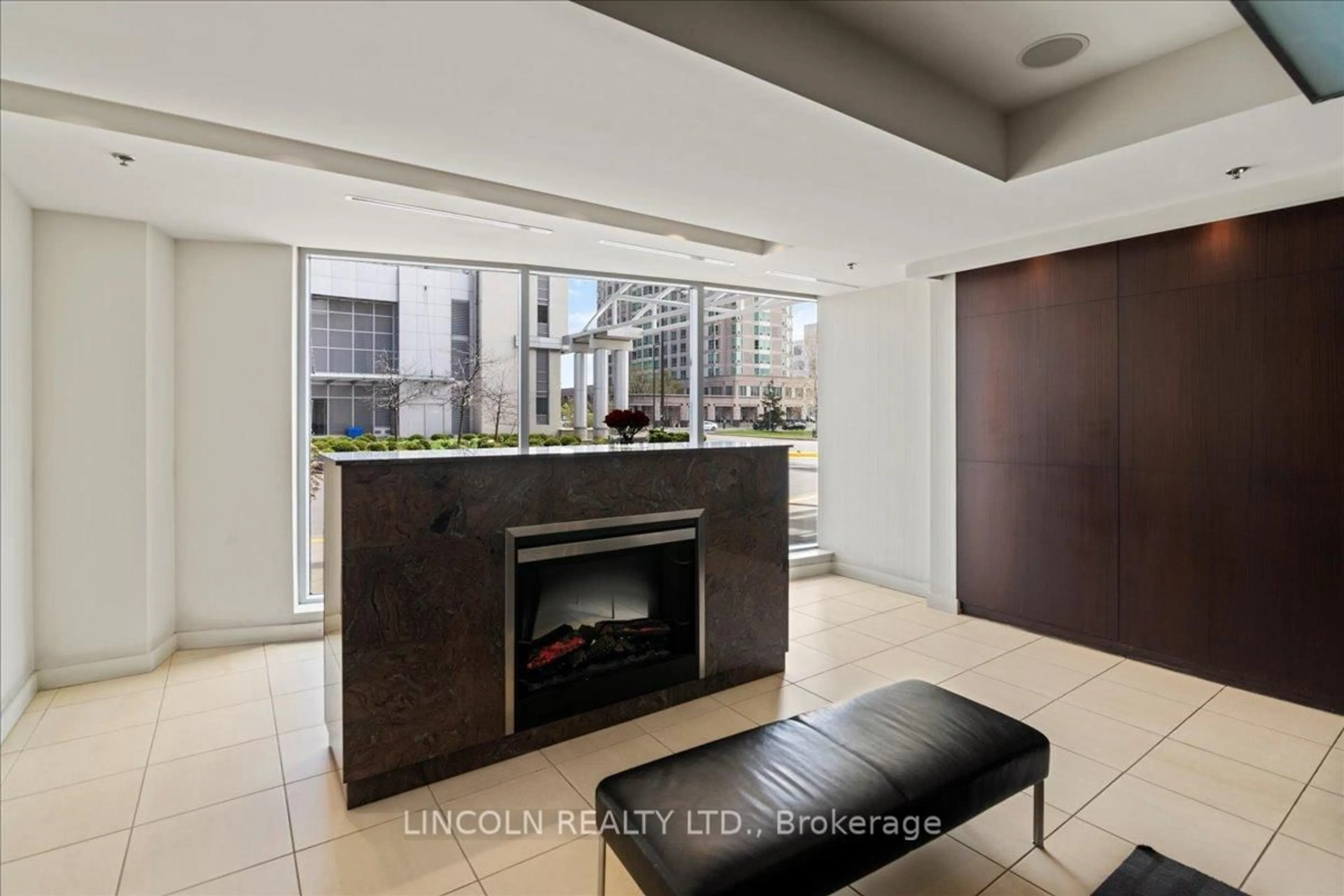 Unknown for 36 Lee Centre Dr #815, Toronto Ontario M1H 3K2