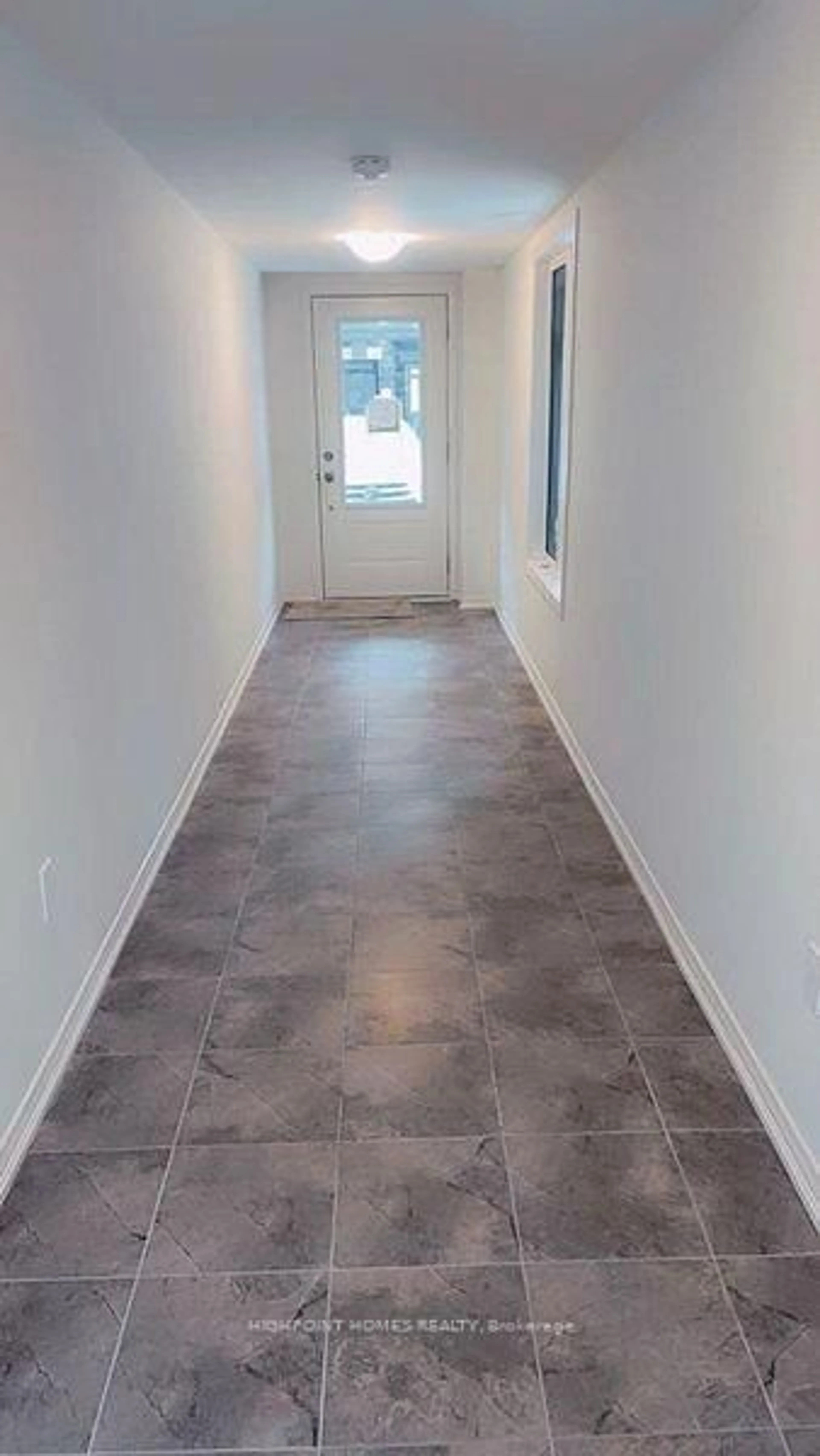 Indoor entryway for 1418 Coral Springs Path, Oshawa Ontario L1K 3G1