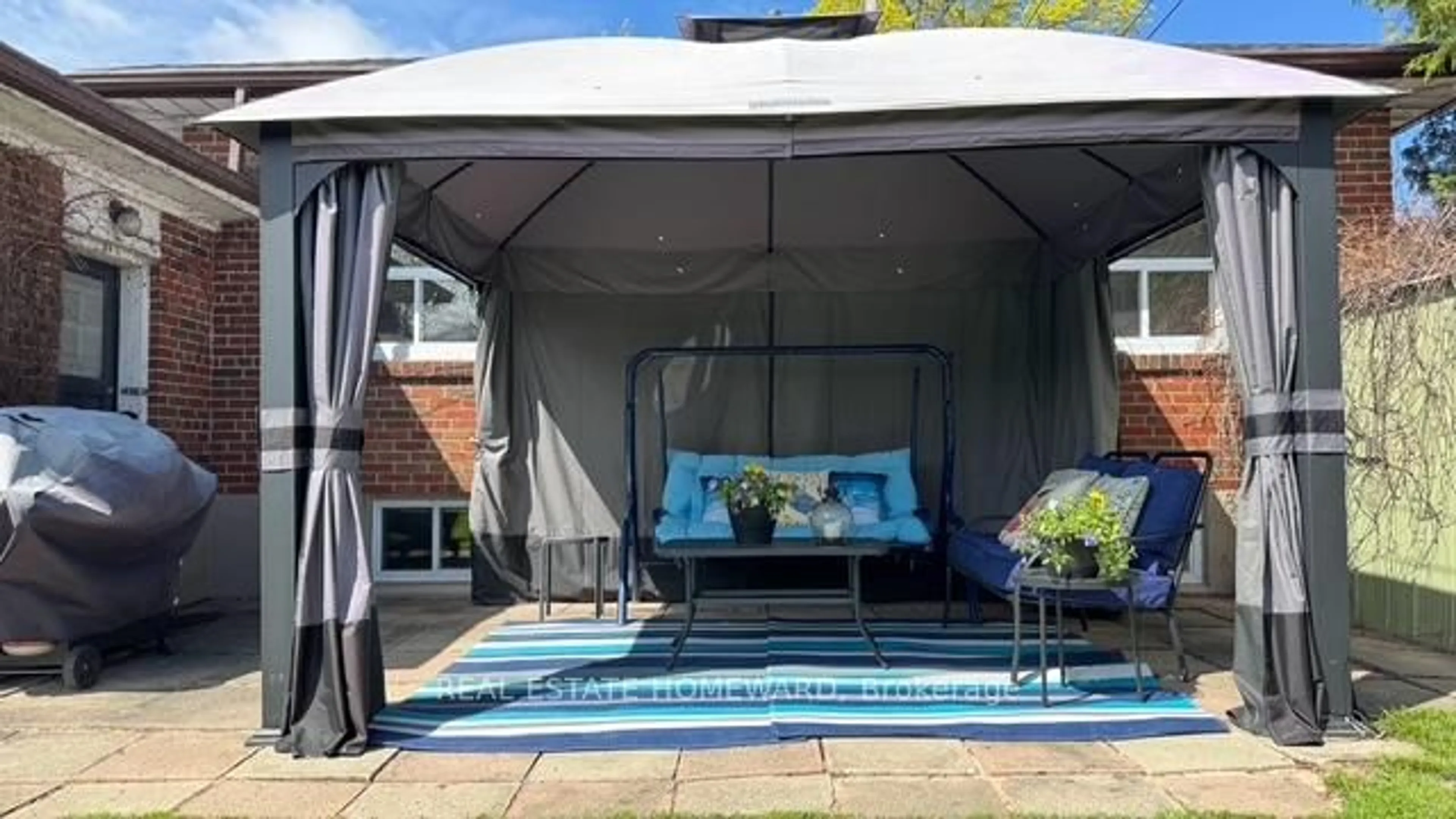 Patio, street for 19 Independence Dr, Toronto Ontario M1K 3R7