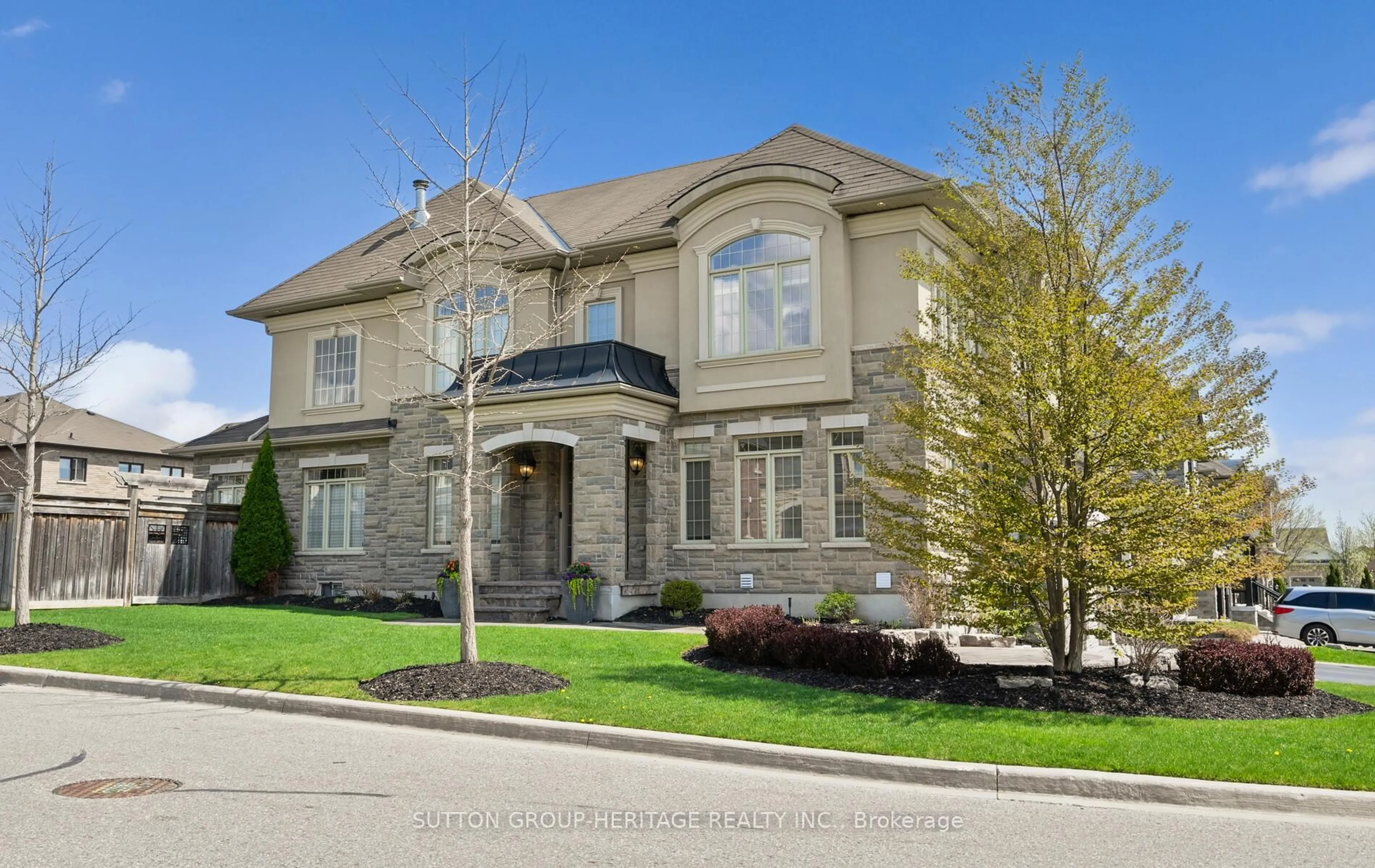 Home with brick exterior material, street for 11 Serene Crt, Whitby Ontario L1R 0L6